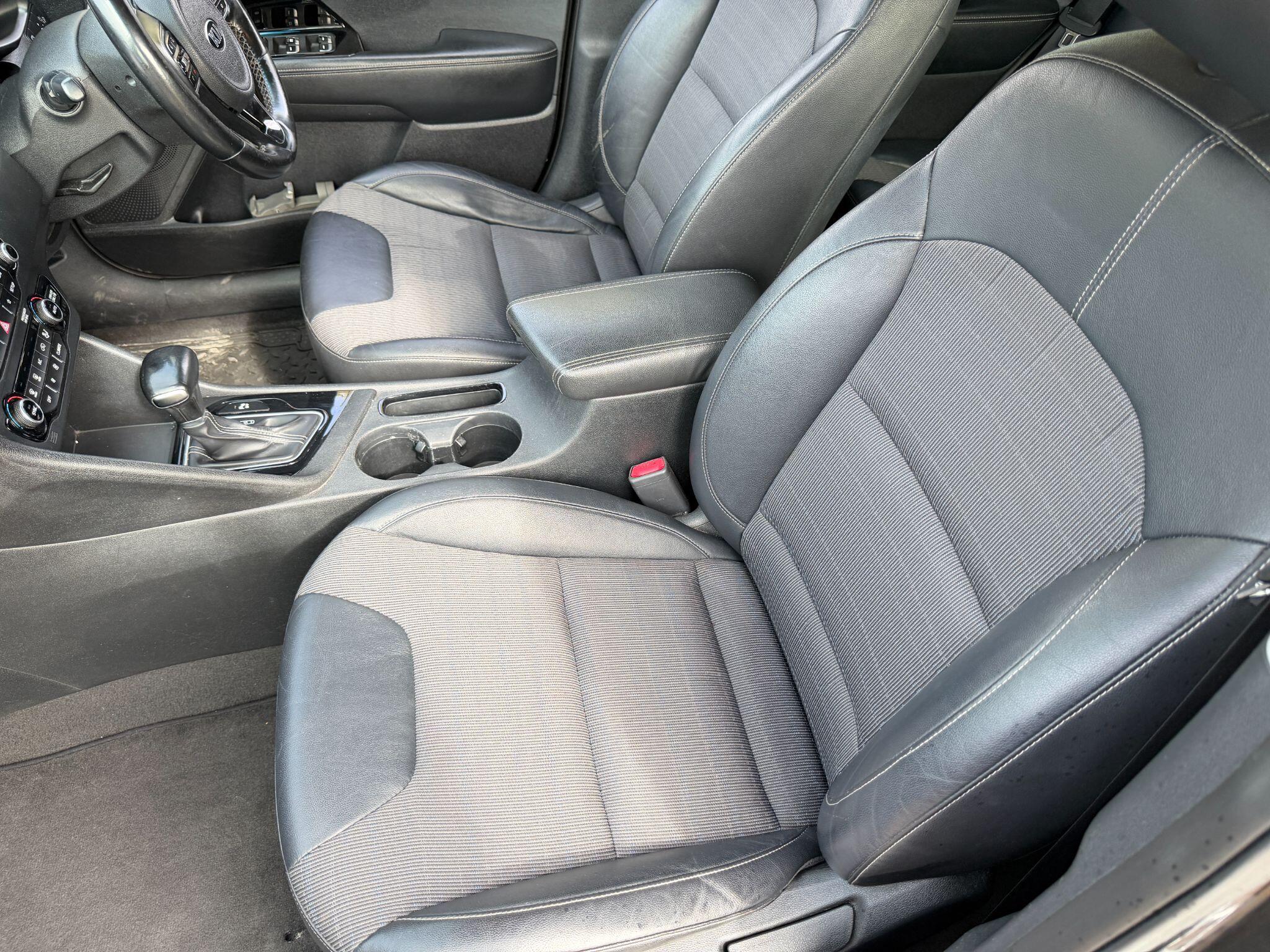 Kia Niro view 23
