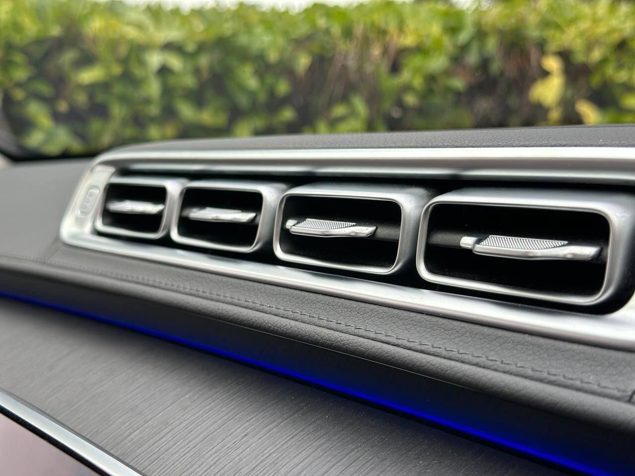 Mercedes-Benz S-Class view 46