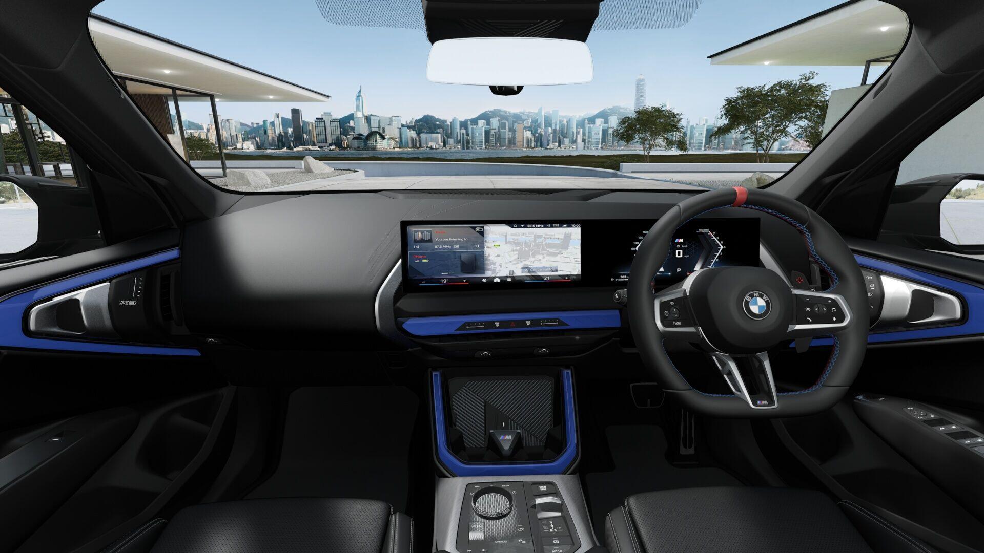 BMW X3 view 6