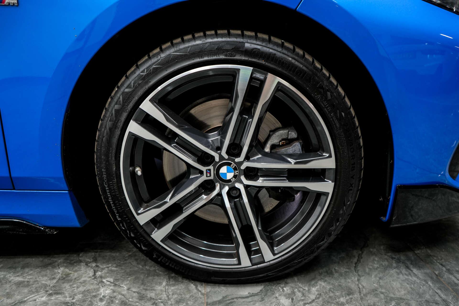 BMW 1 Series view 7