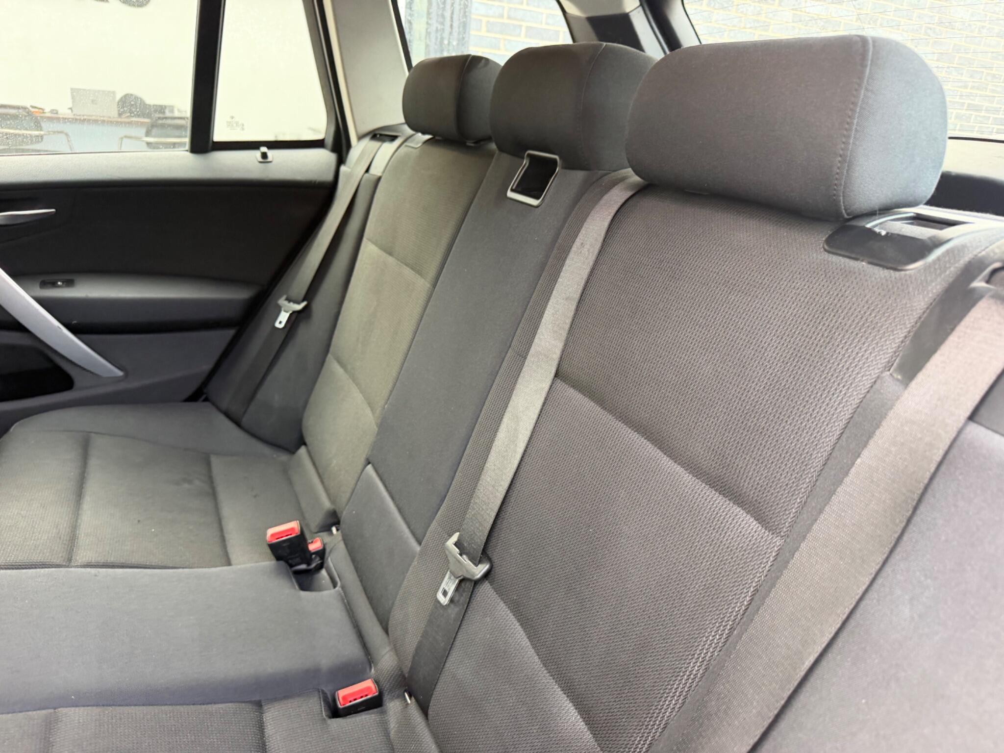 BMW X3 view 28
