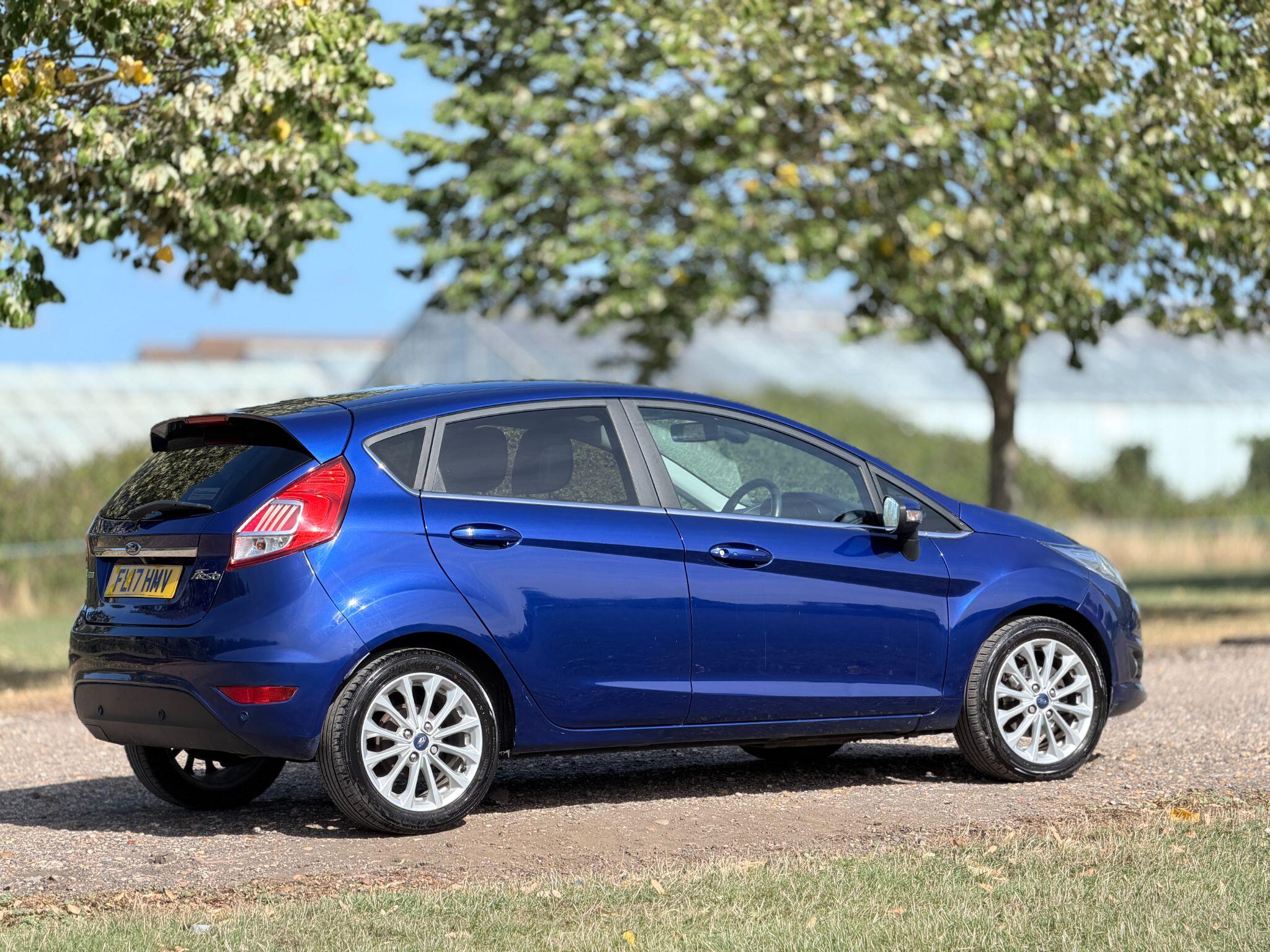 Ford Fiesta view 6