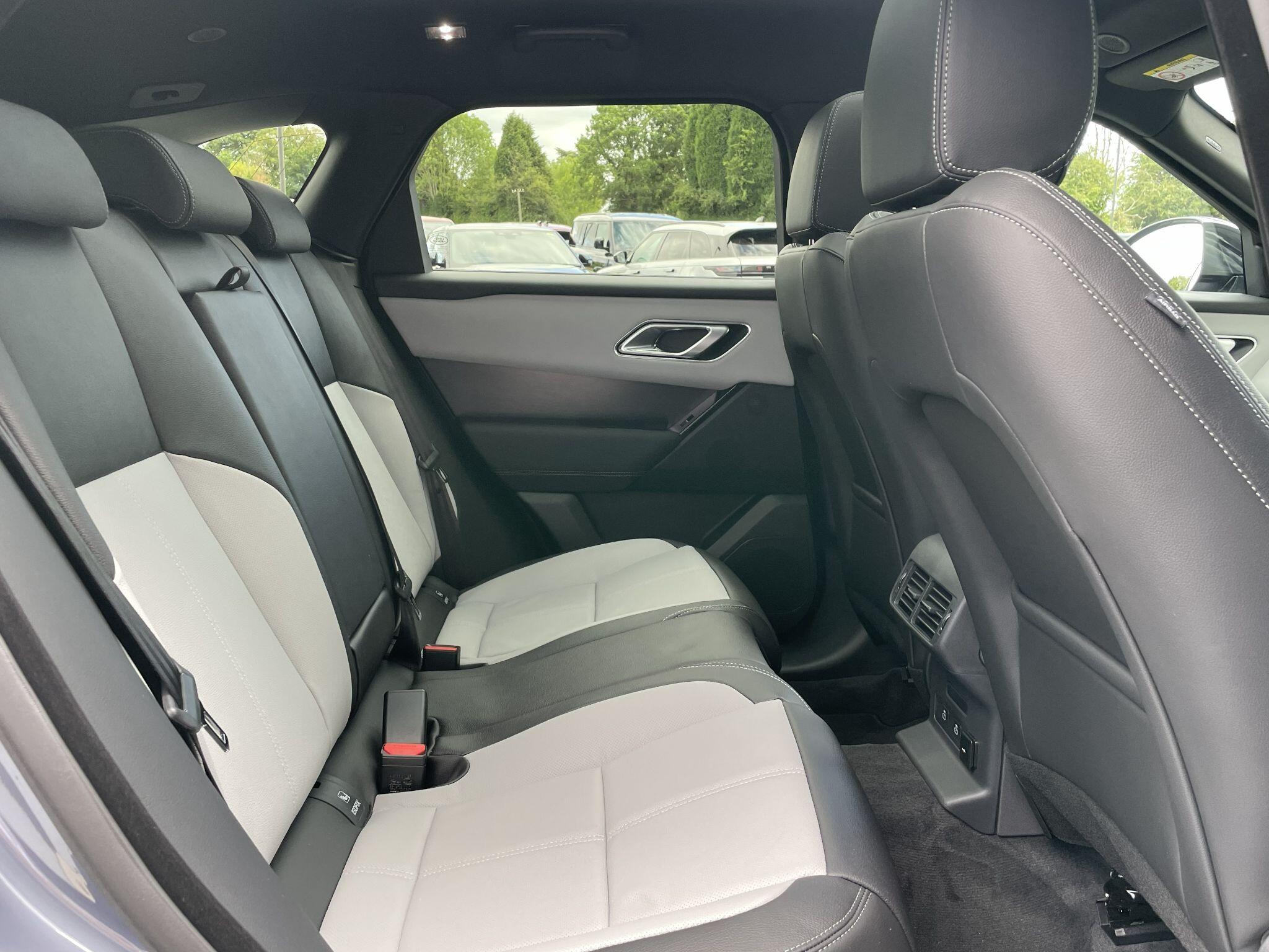 Land Rover Range Rover Velar view 13