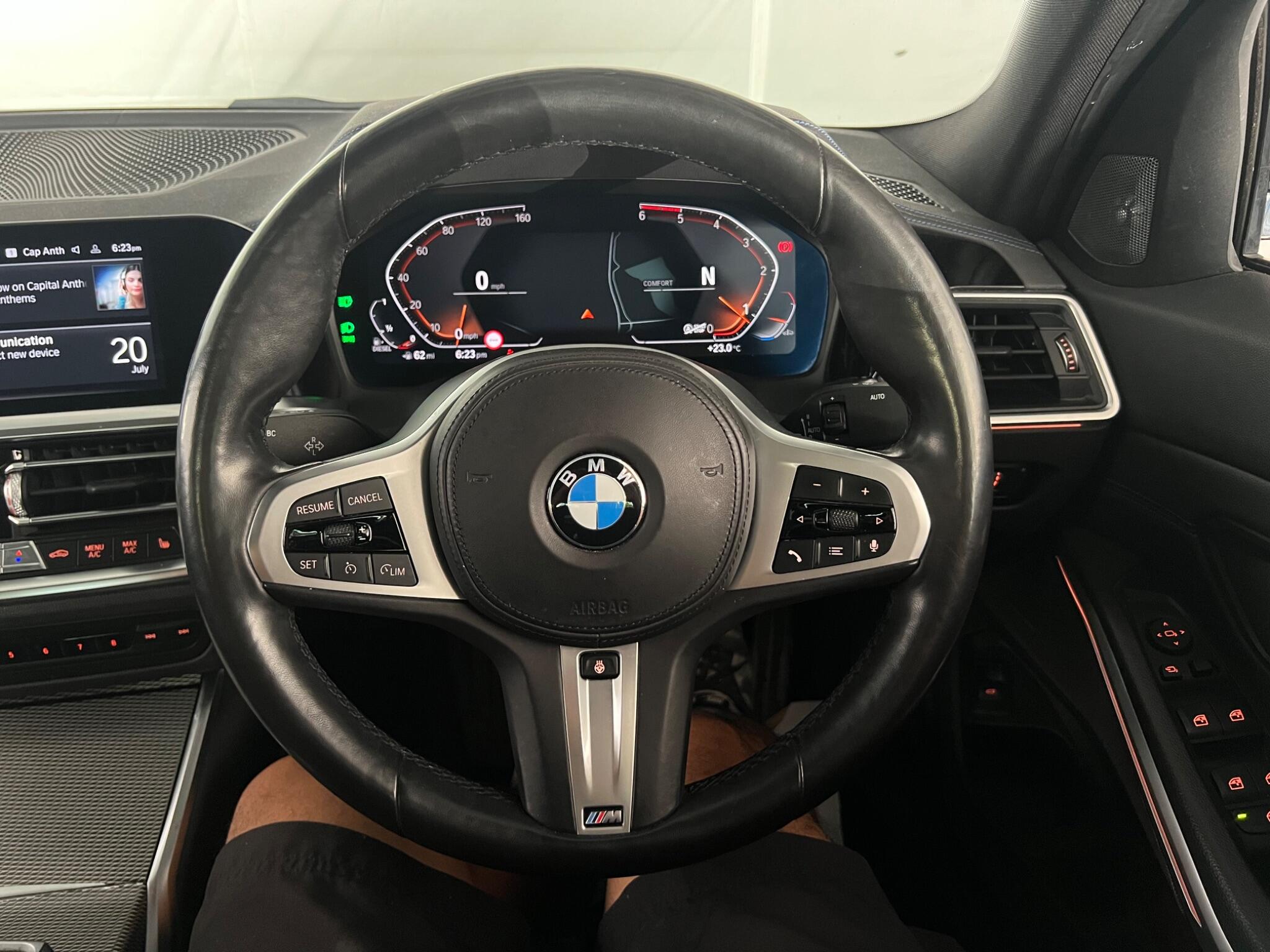 BMW 3 Series view 45