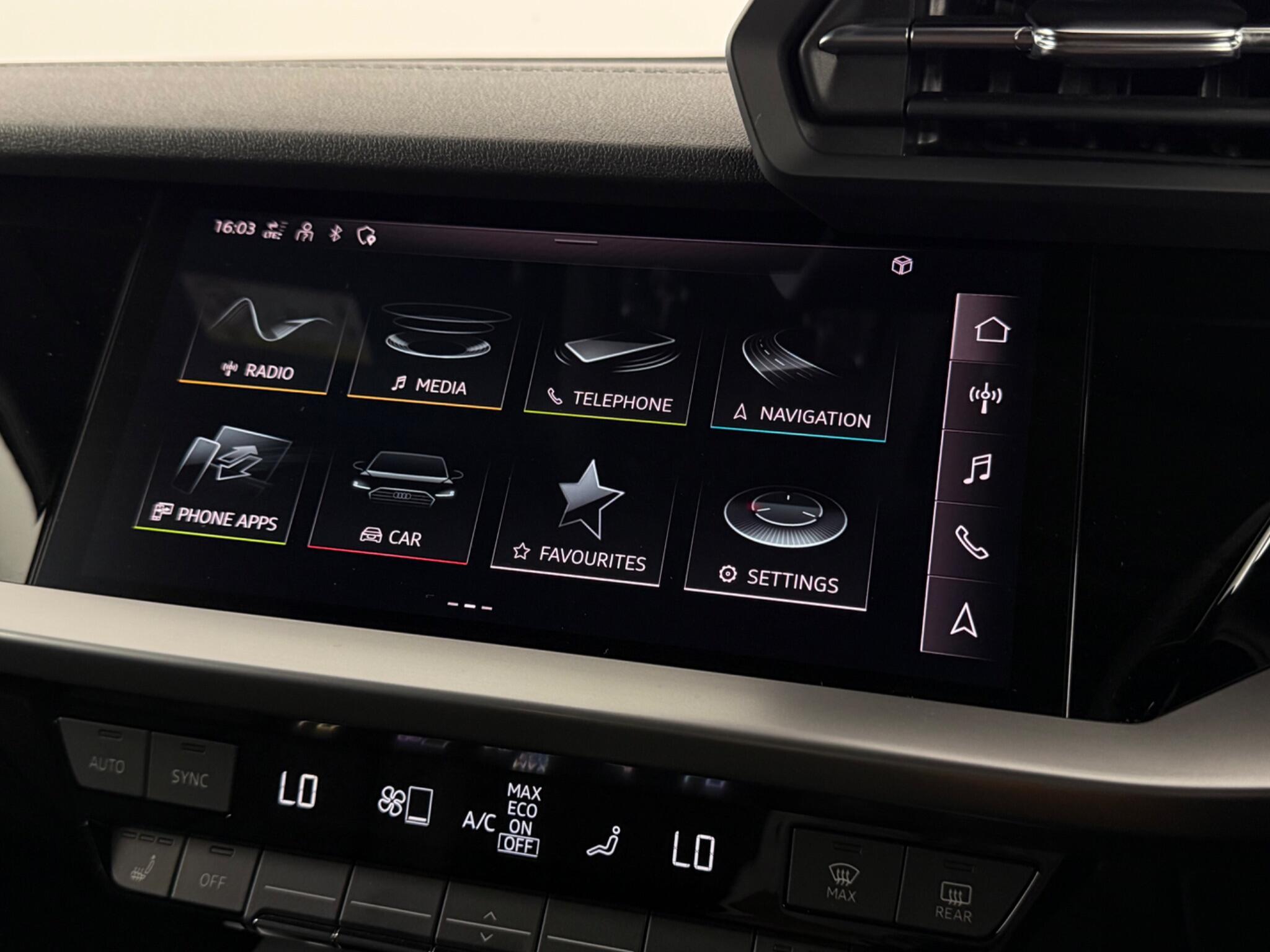 Audi A3 view 26