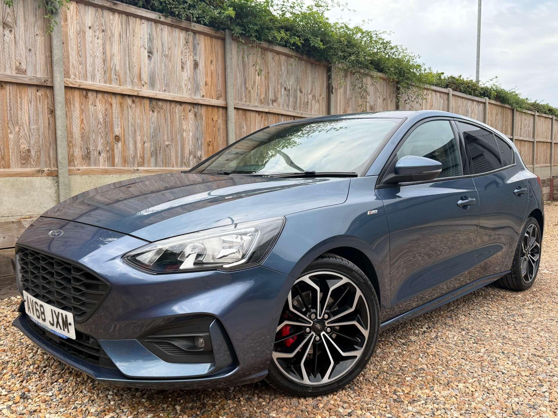2018 Ford Focus in Blue for sale
