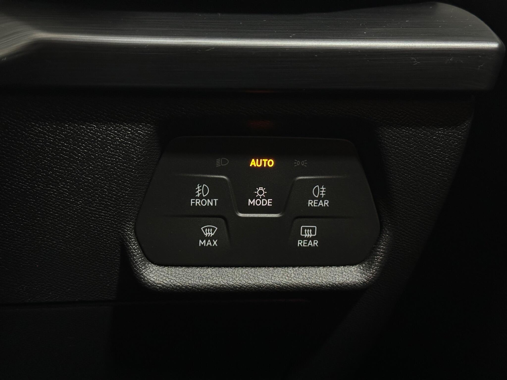 CUPRA Leon view 18