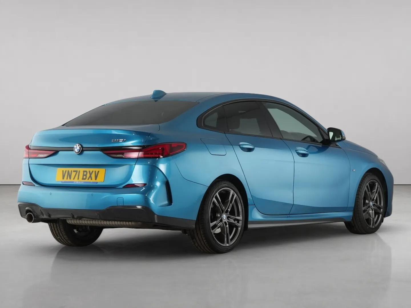 BMW 2 Series view 11