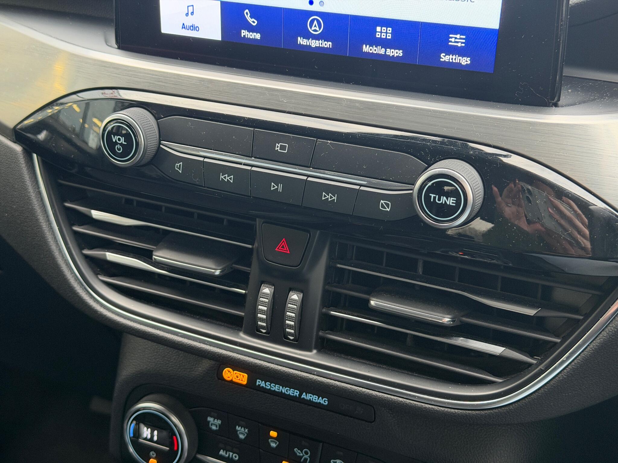 2020 Ford Kuga 1.5 EcoBlue Titanium First Edition Auto Euro 6 (s/s) 5dr • 53,300 miles image 25