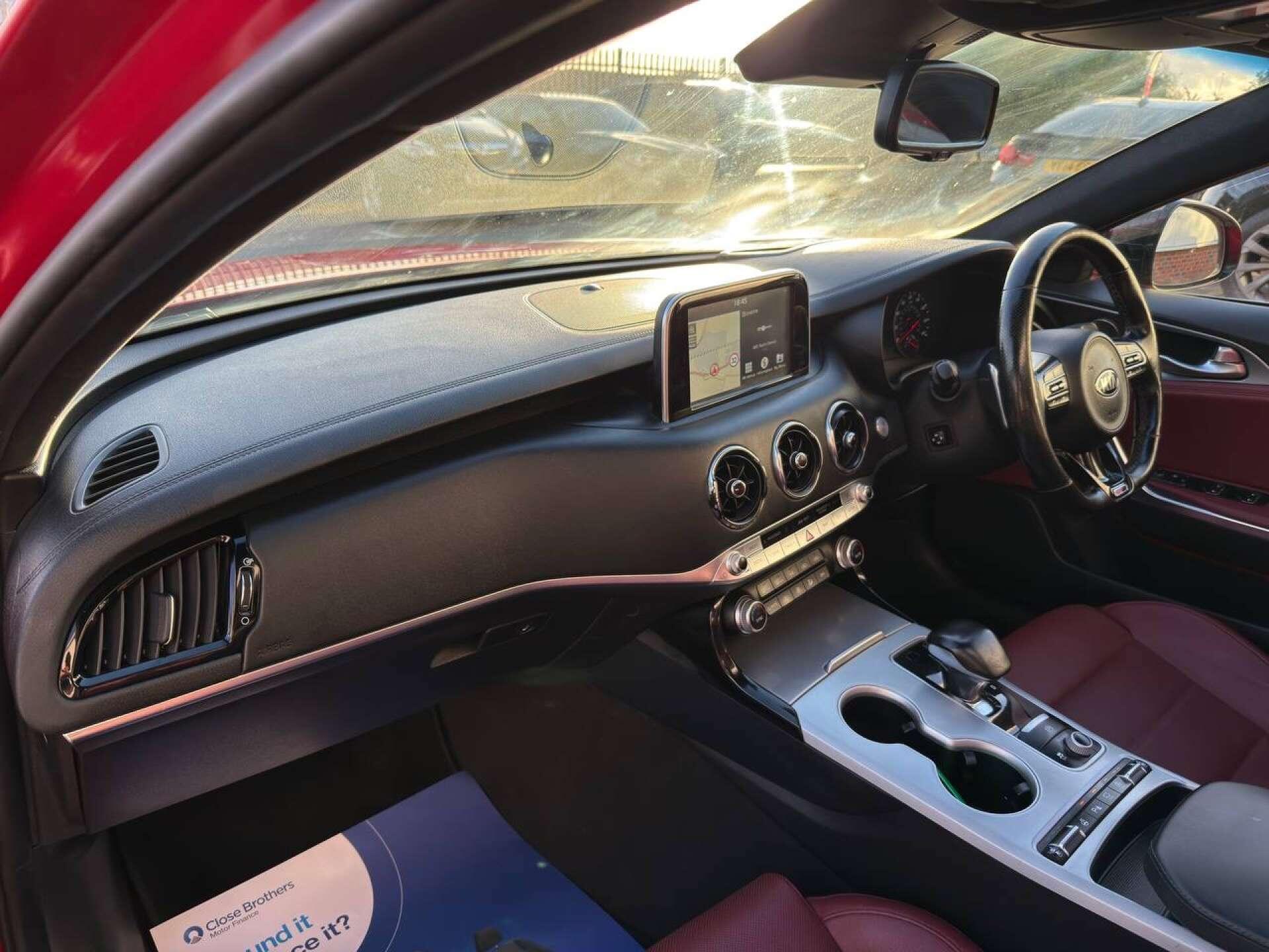 Kia Stinger view 40