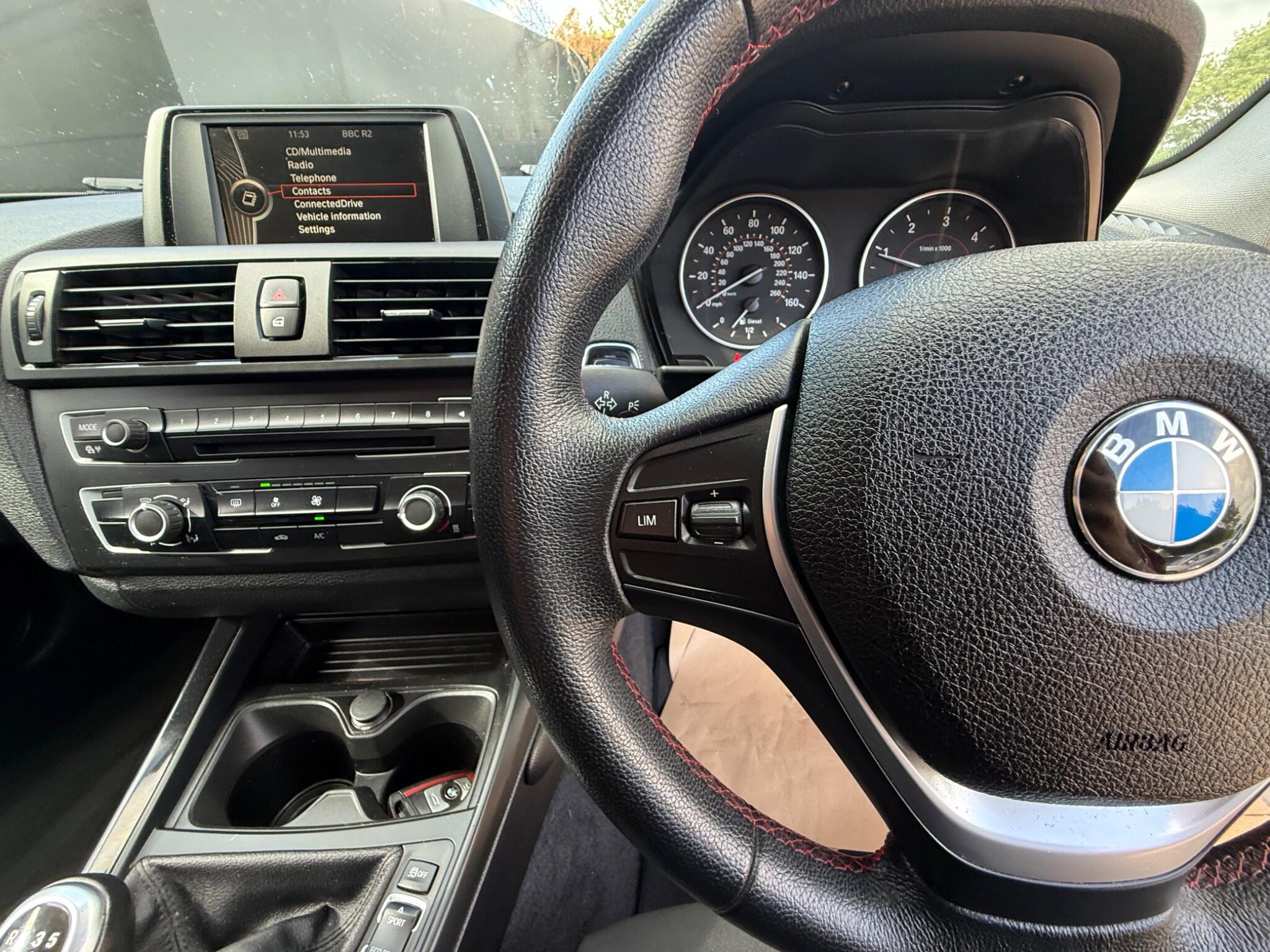 BMW 1 Series view 28