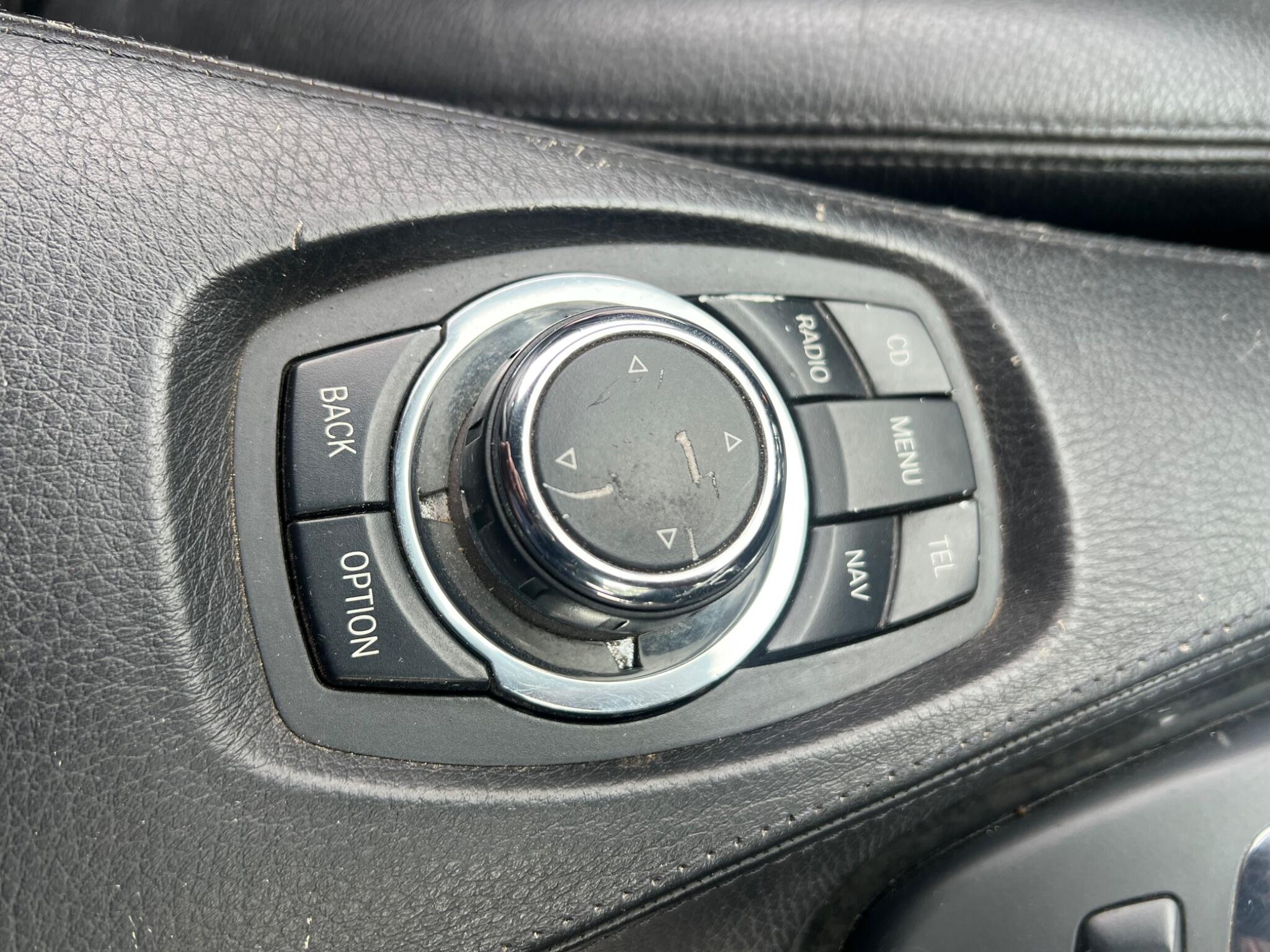 BMW 6 Series view 34