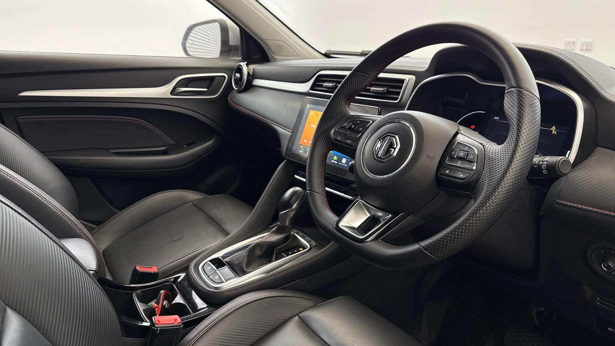 MG ZS