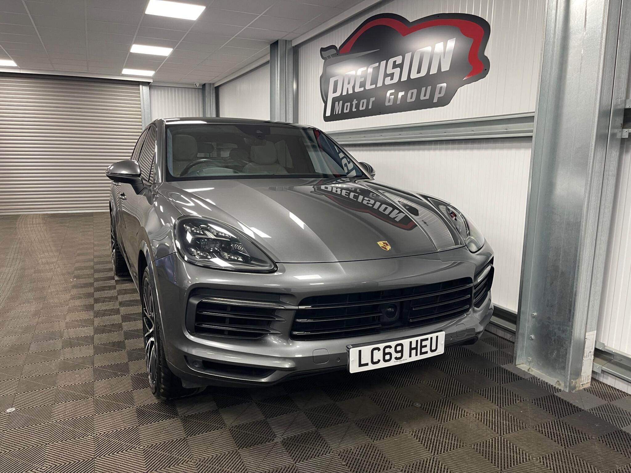 Porsche Cayenne view 2