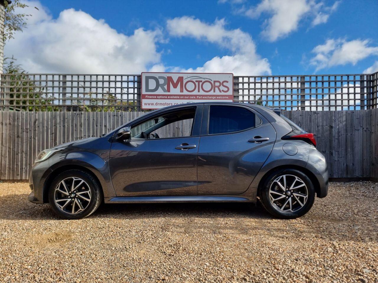 Toyota Yaris view 48