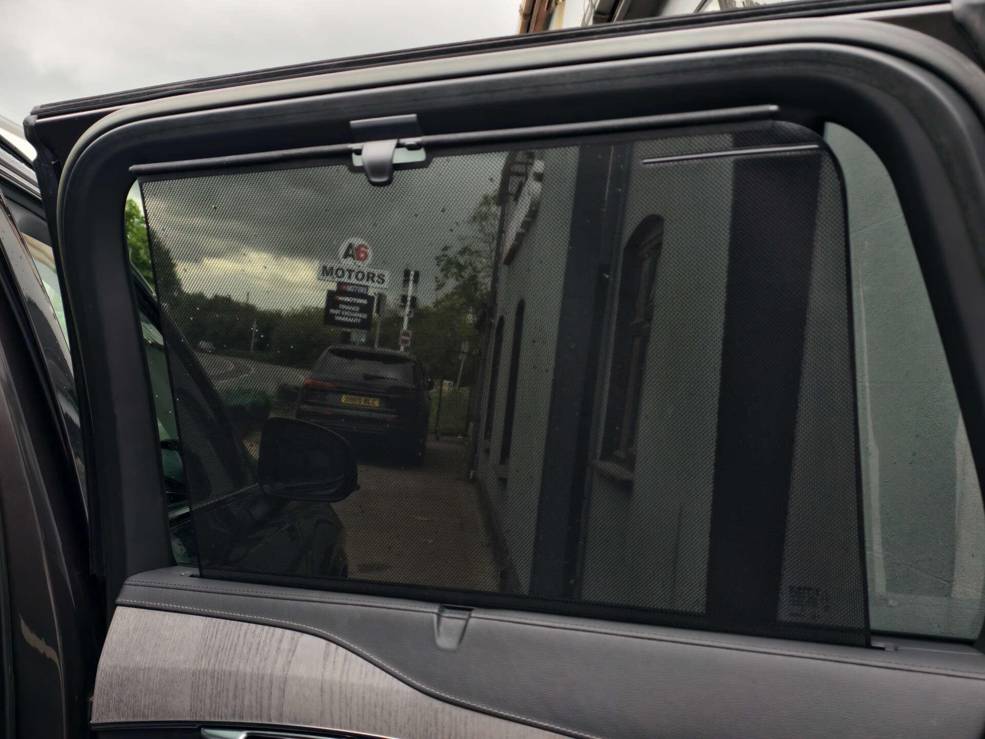 Volvo XC90 view 27