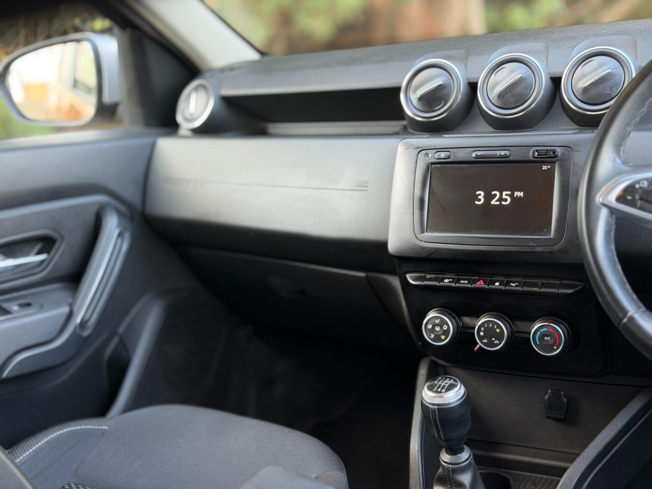 Dacia Duster view 74
