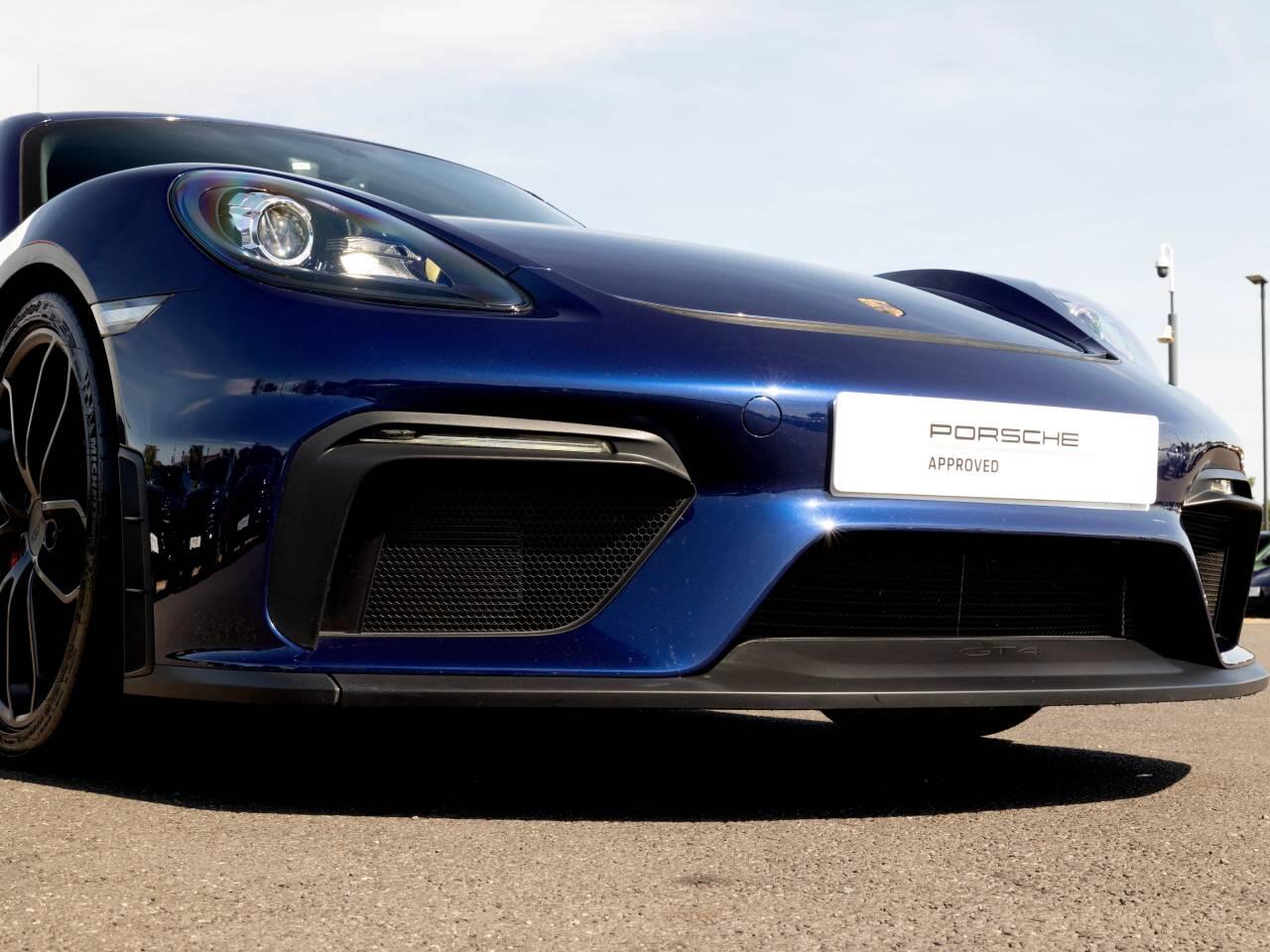 Porsche Cayman view 24