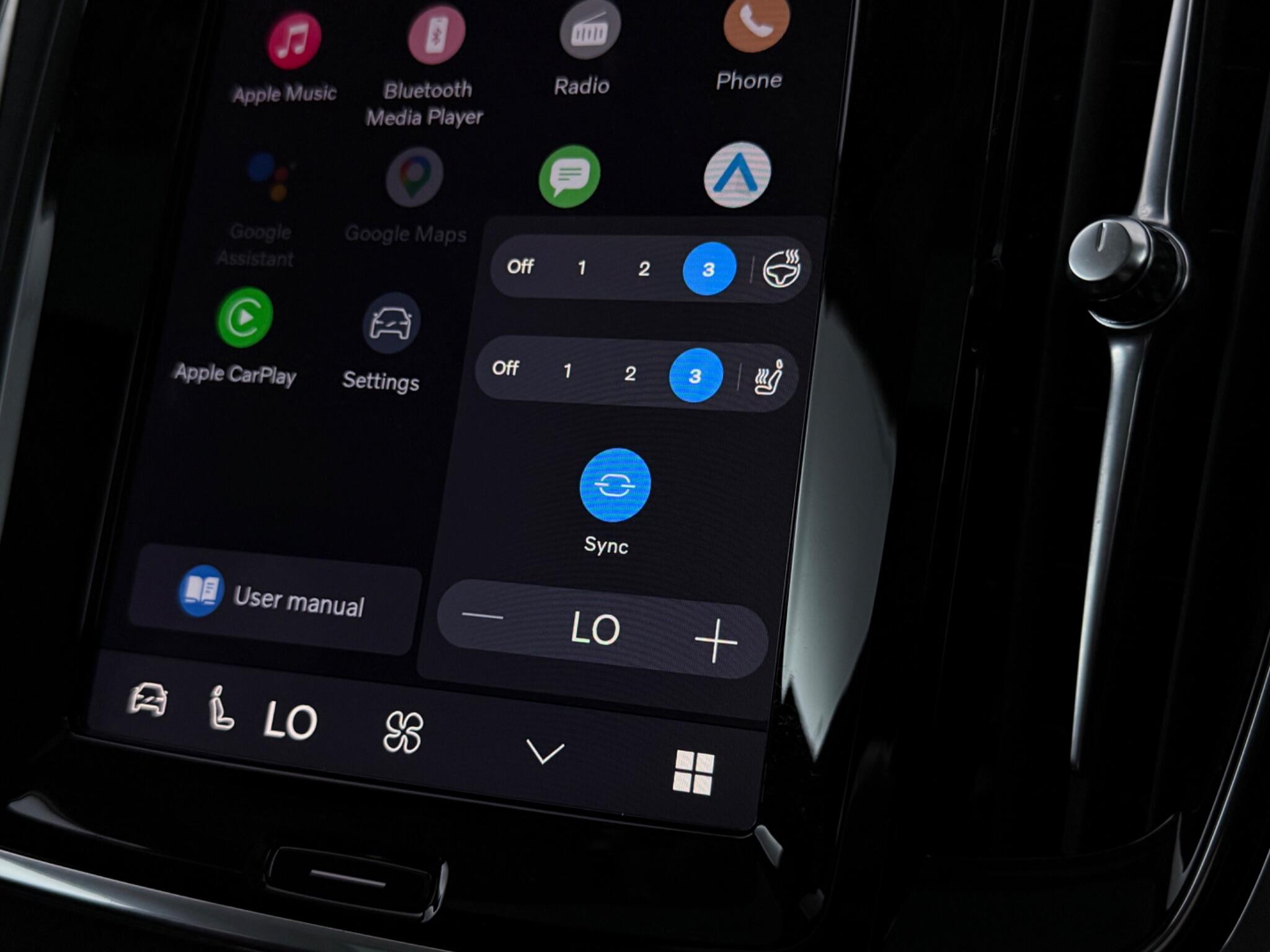 Volvo S90 view 28