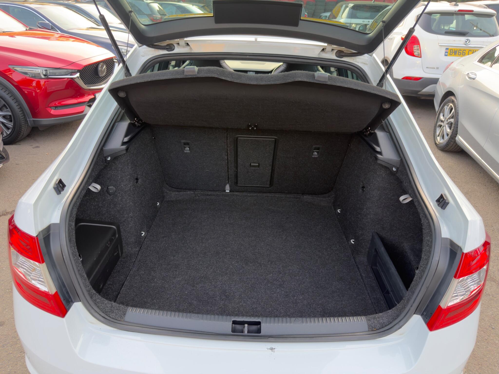 Skoda Octavia view 42