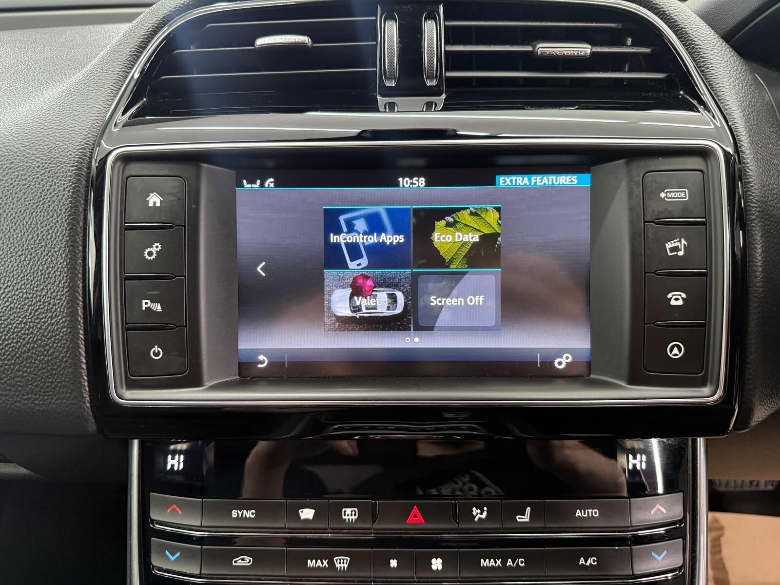 Jaguar Xe view 34