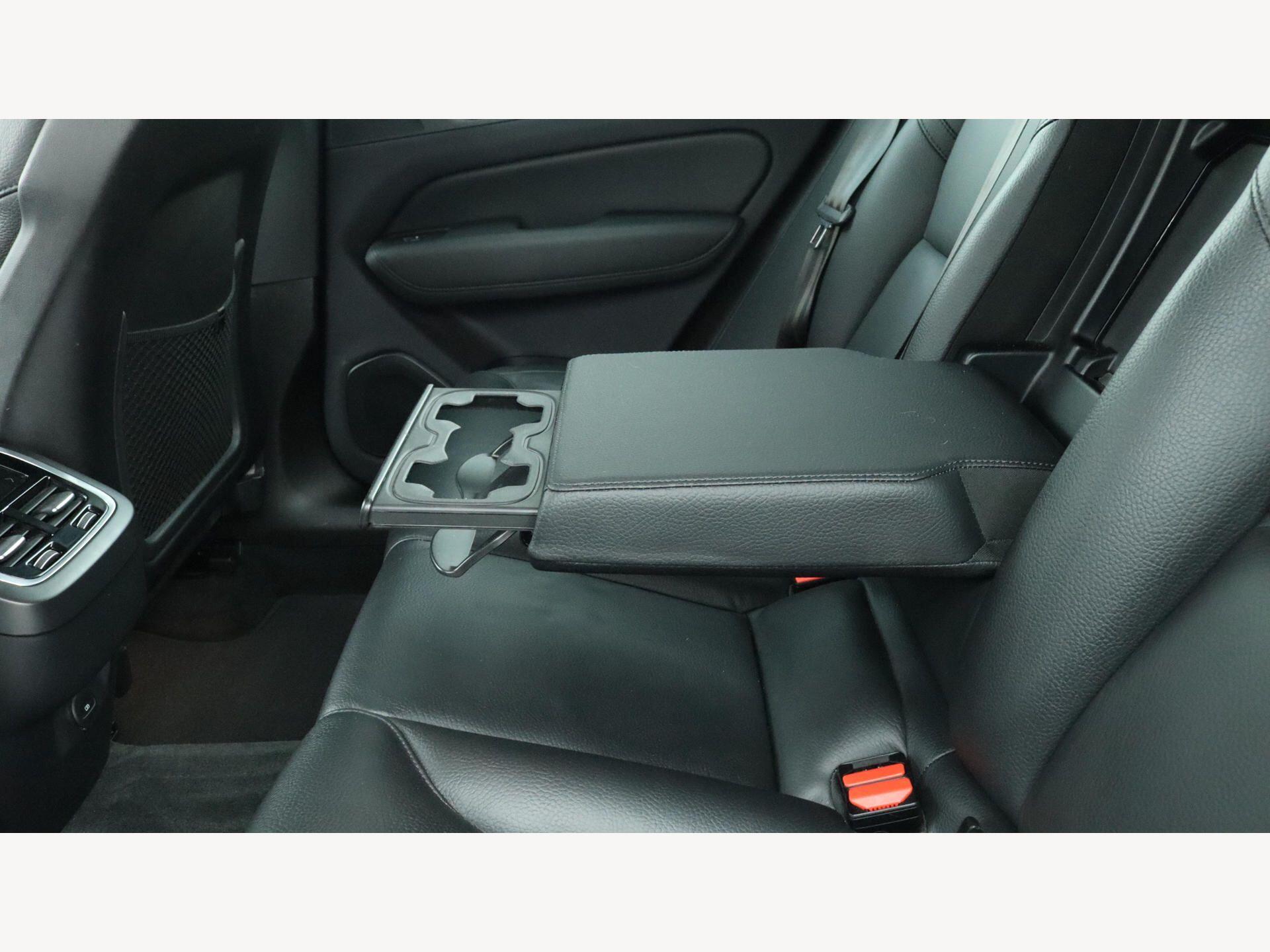 Volvo XC60 view 31