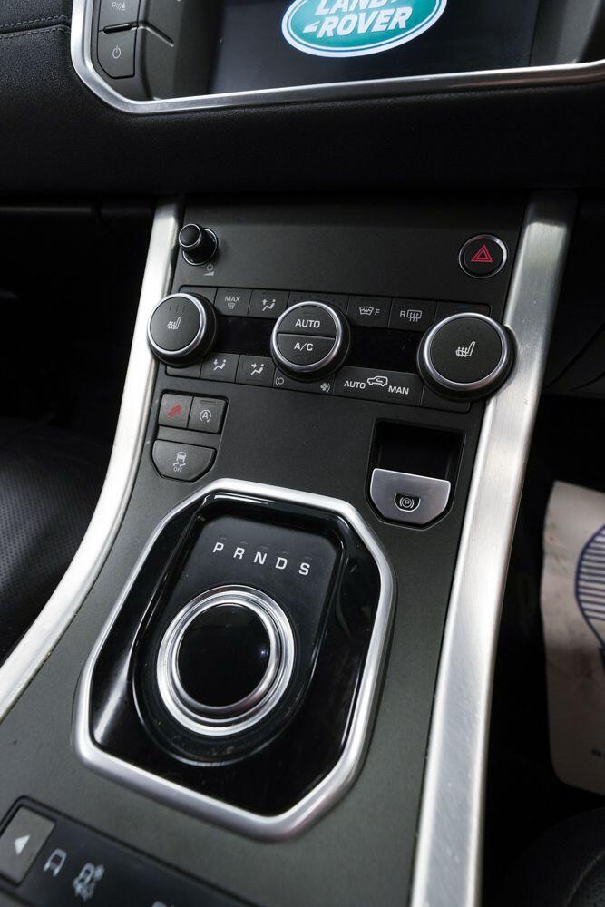 Land Rover Range Rover Evoque view 14