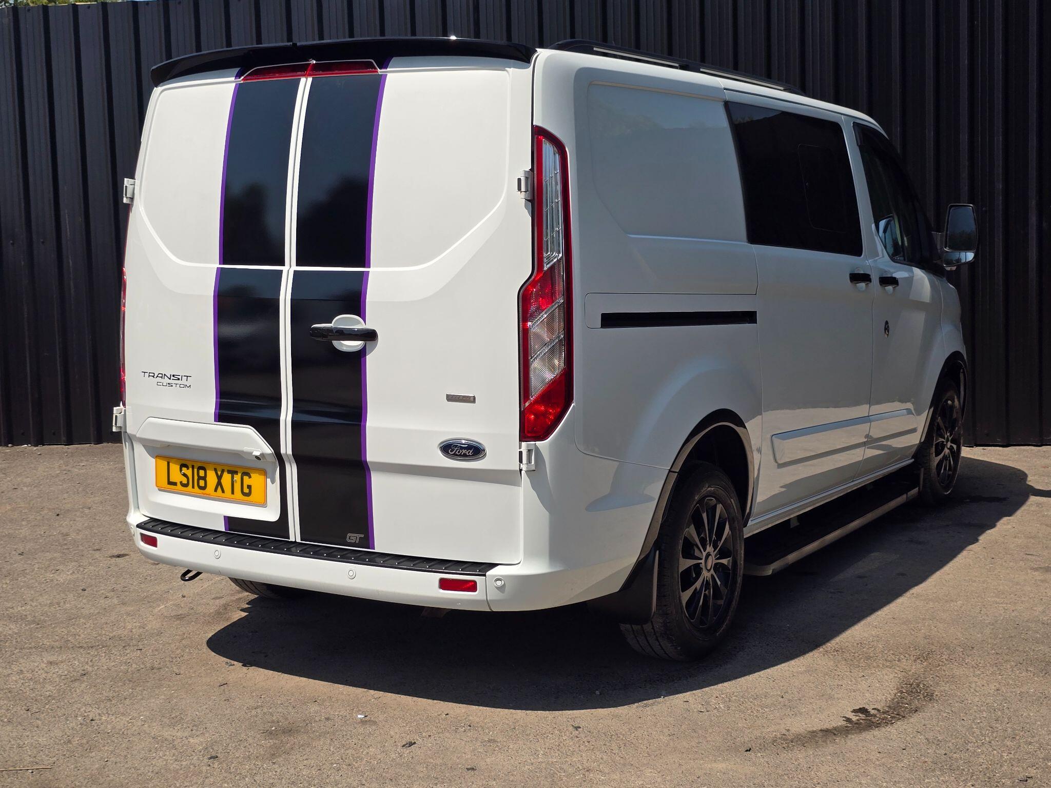 Ford Transit Custom view 7