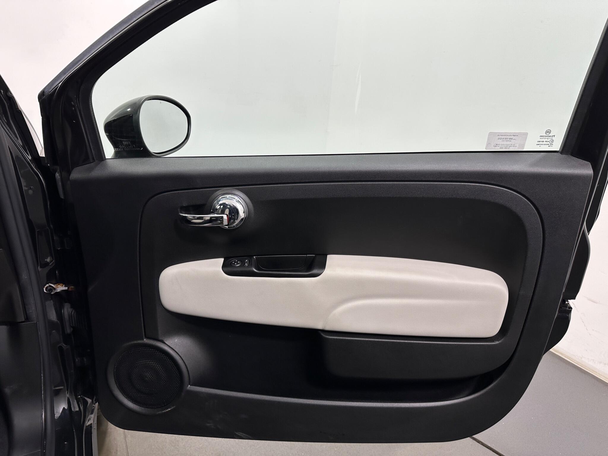 Fiat 500c view 31