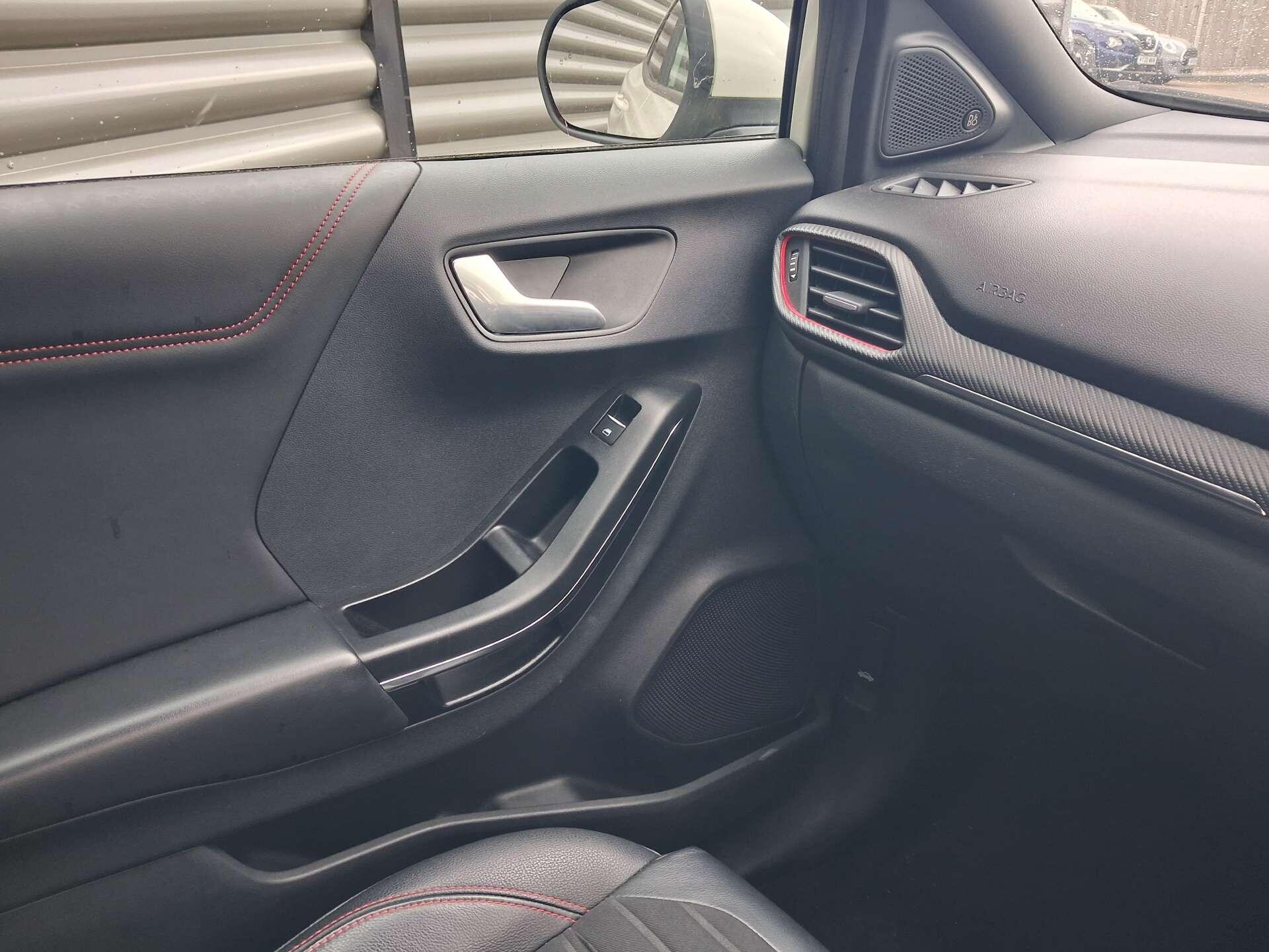 Ford Puma view 26