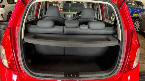 Hyundai I10 view 9