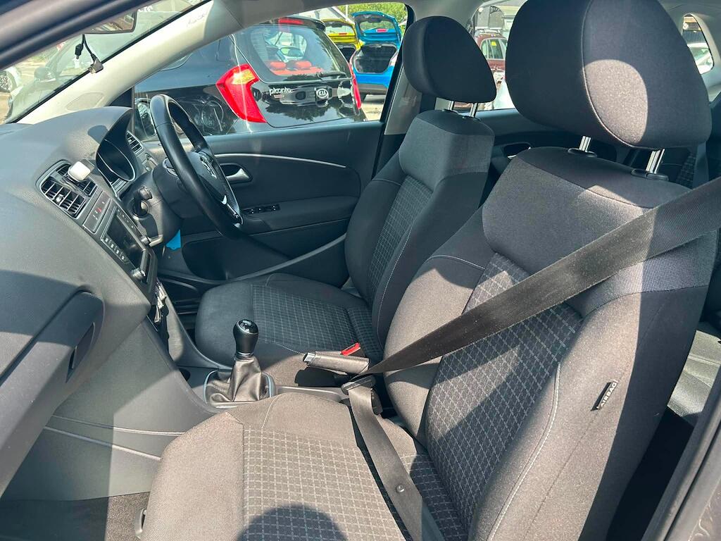 Volkswagen Polo view 19