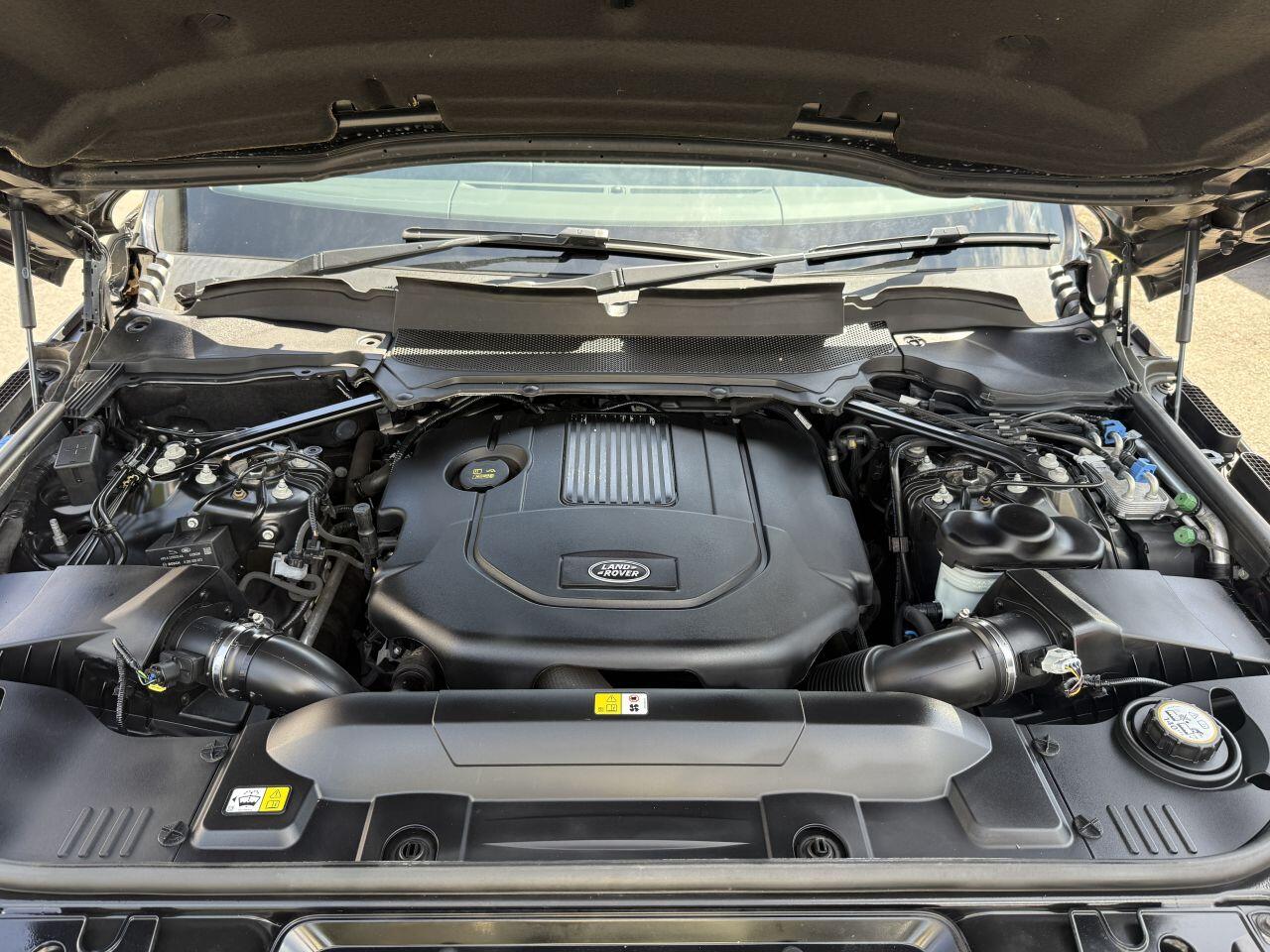 Land Rover Range Rover Sport view 36