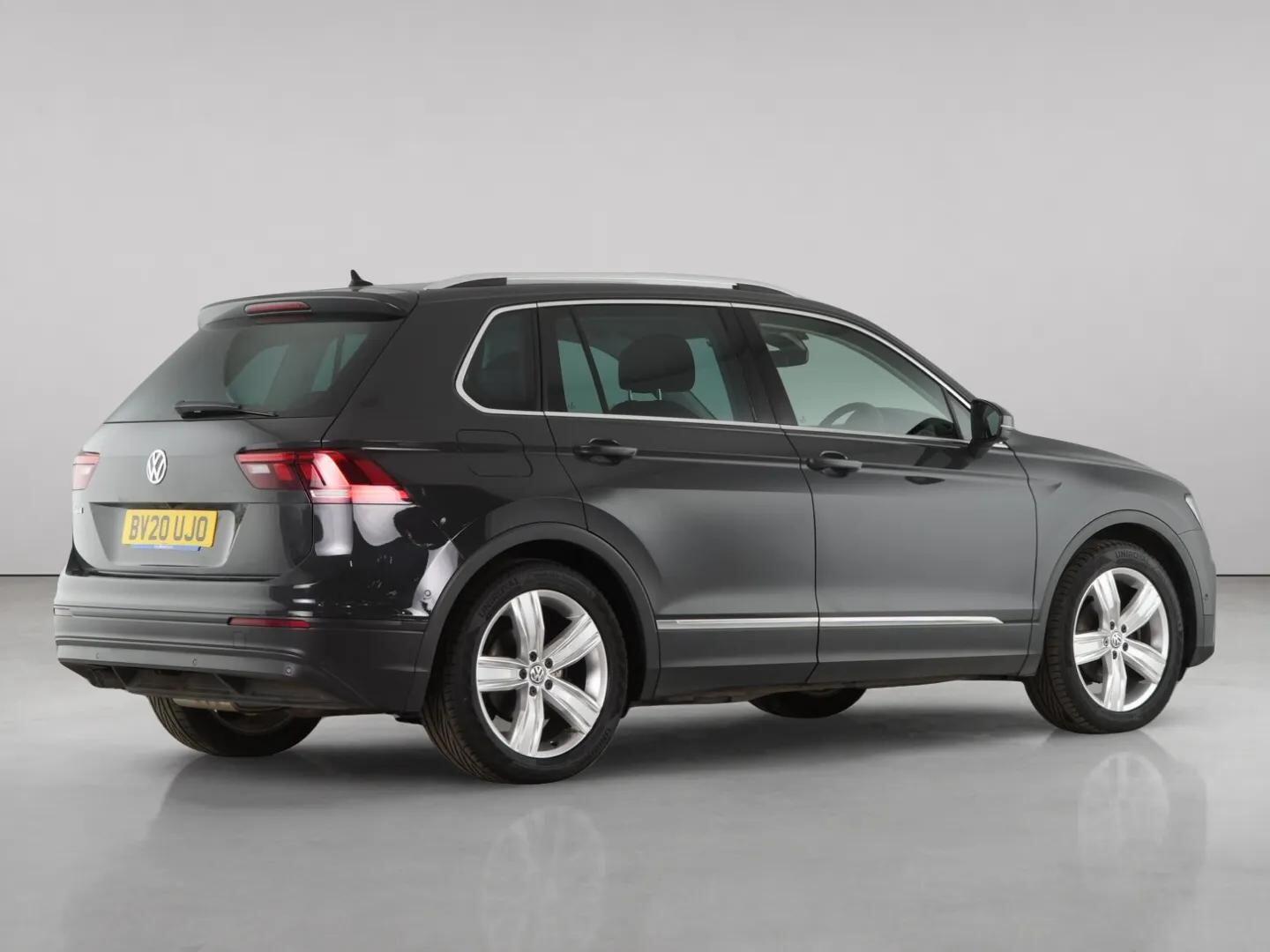 Volkswagen Tiguan view 11