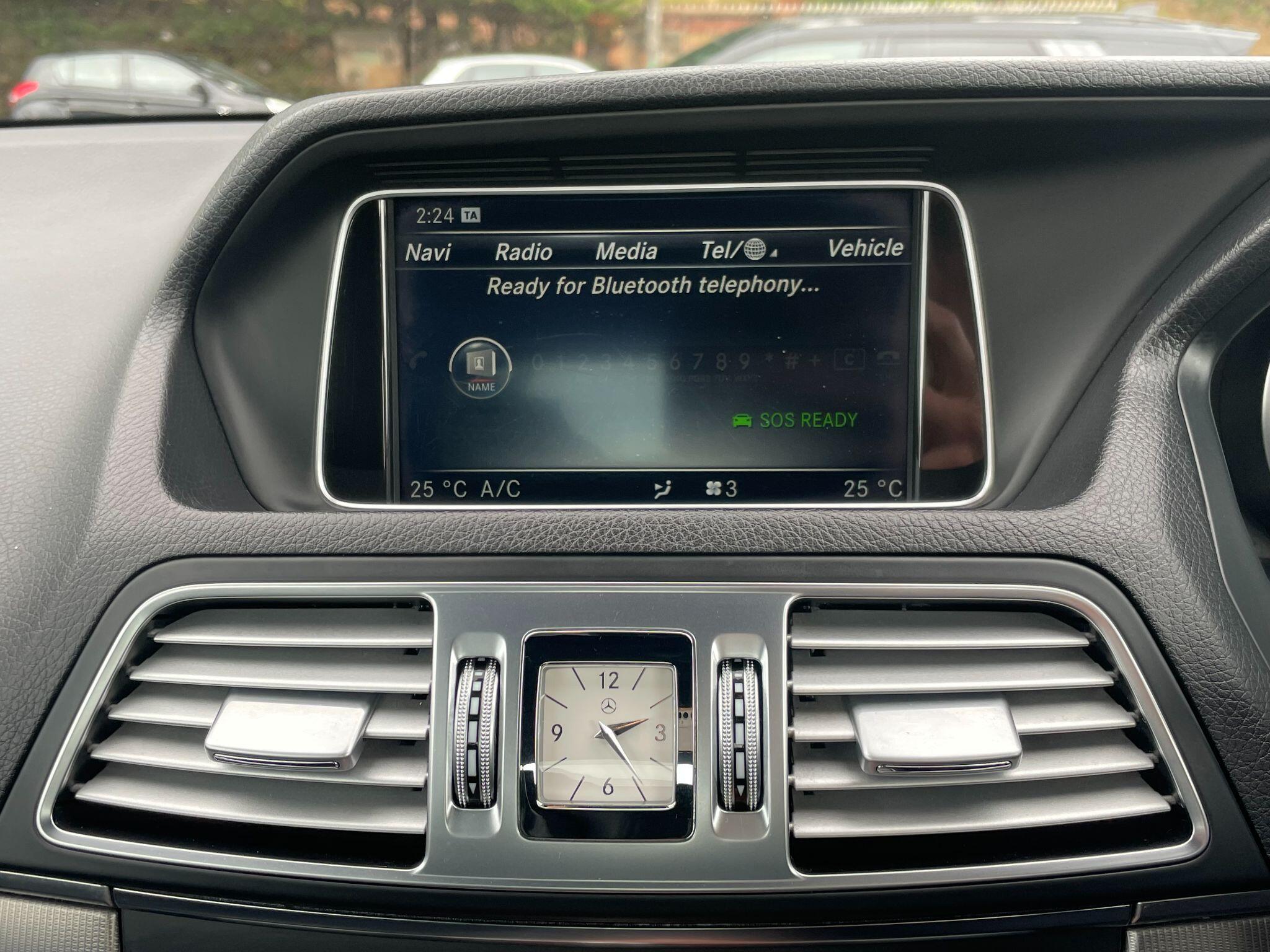 Mercedes-Benz E-Class view 27