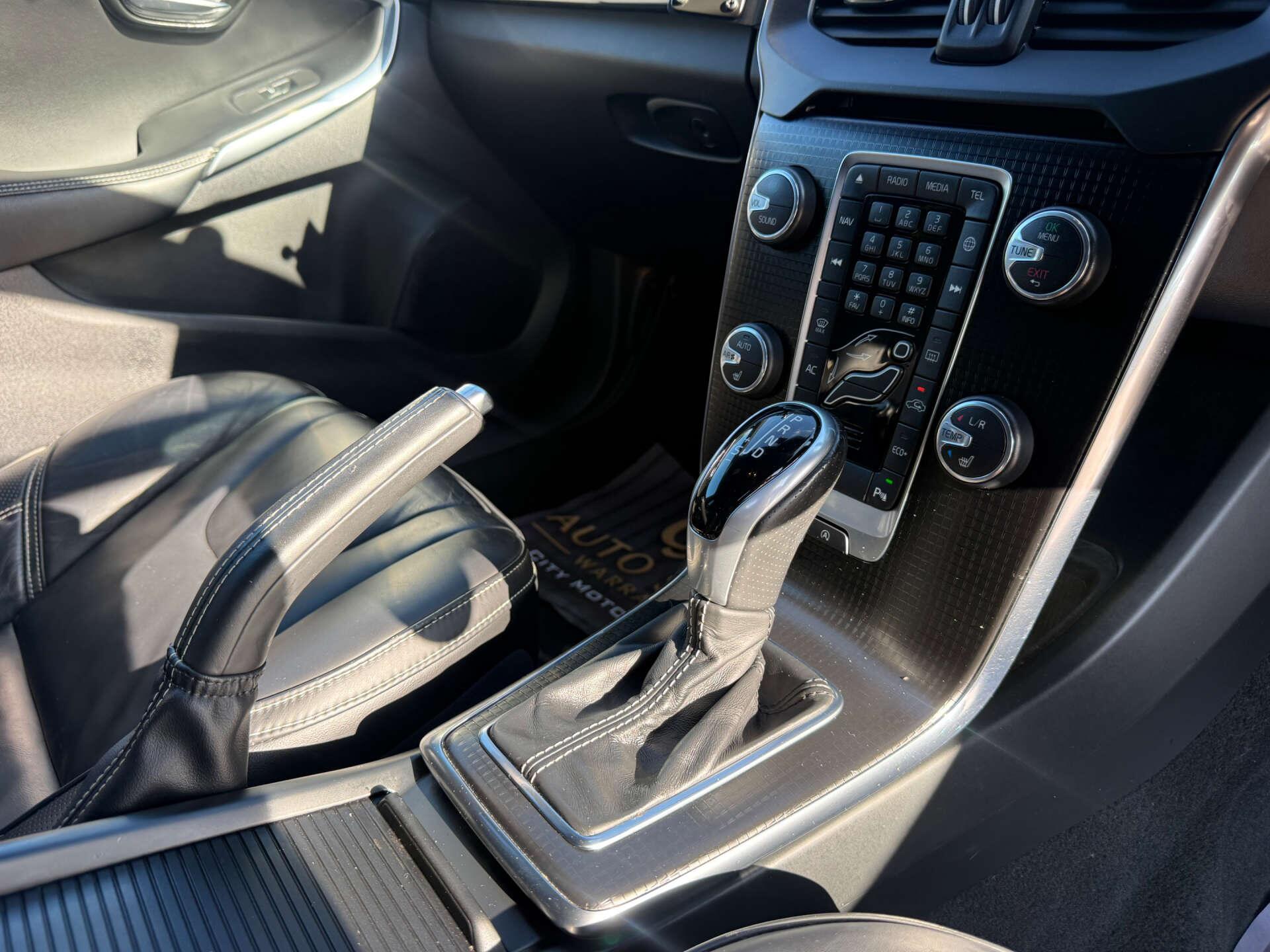 Volvo V40 view 30