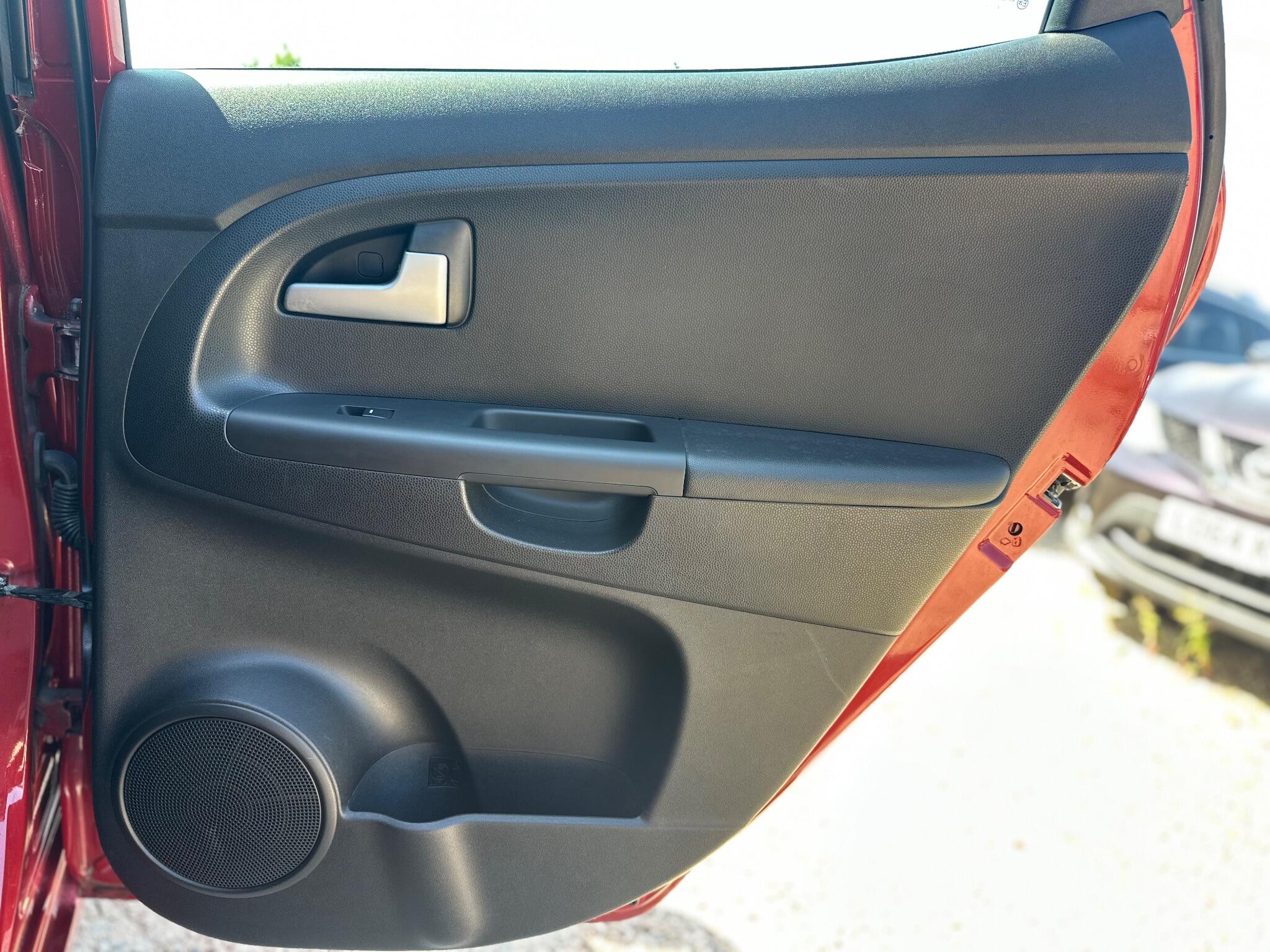 Kia Venga view 52