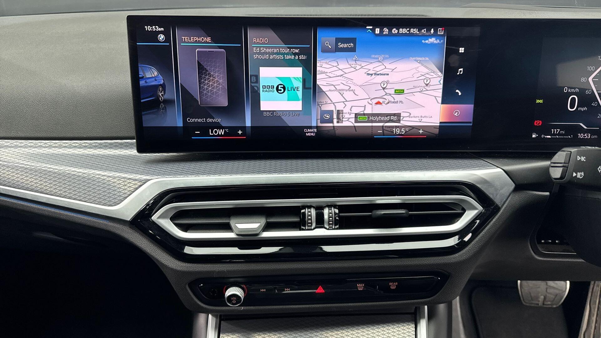 BMW 3 Series view 8