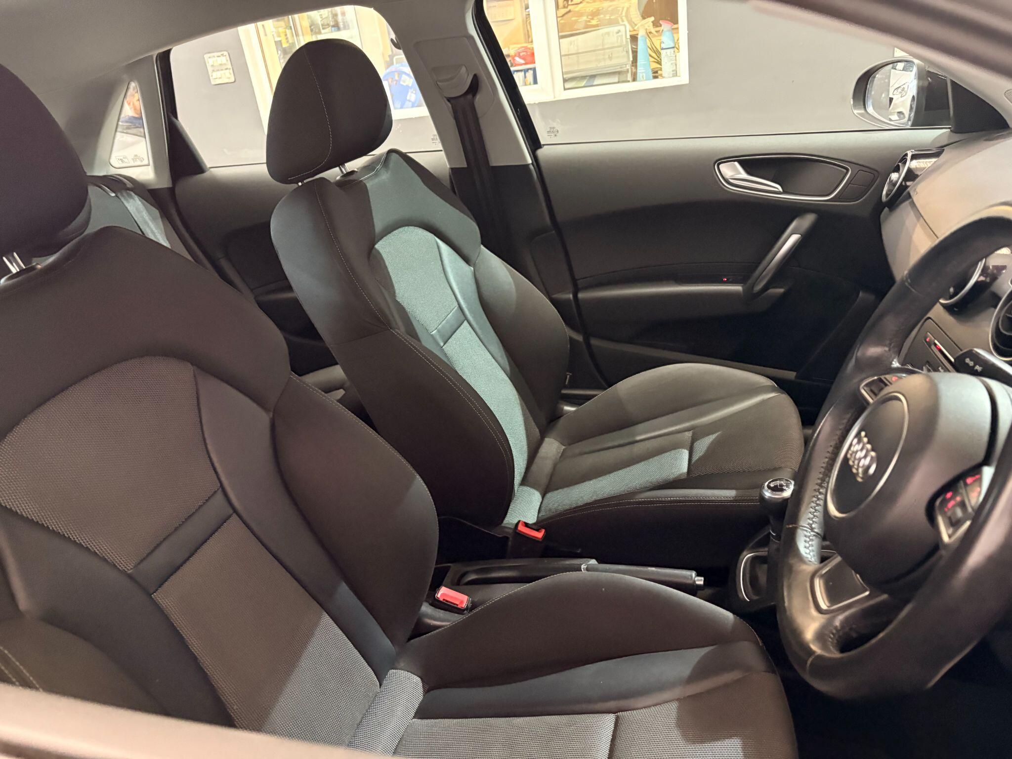 Audi A1 view 29