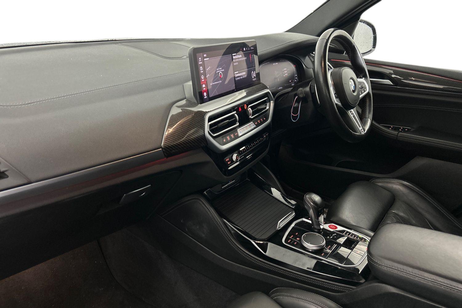 BMW X3 M view 8