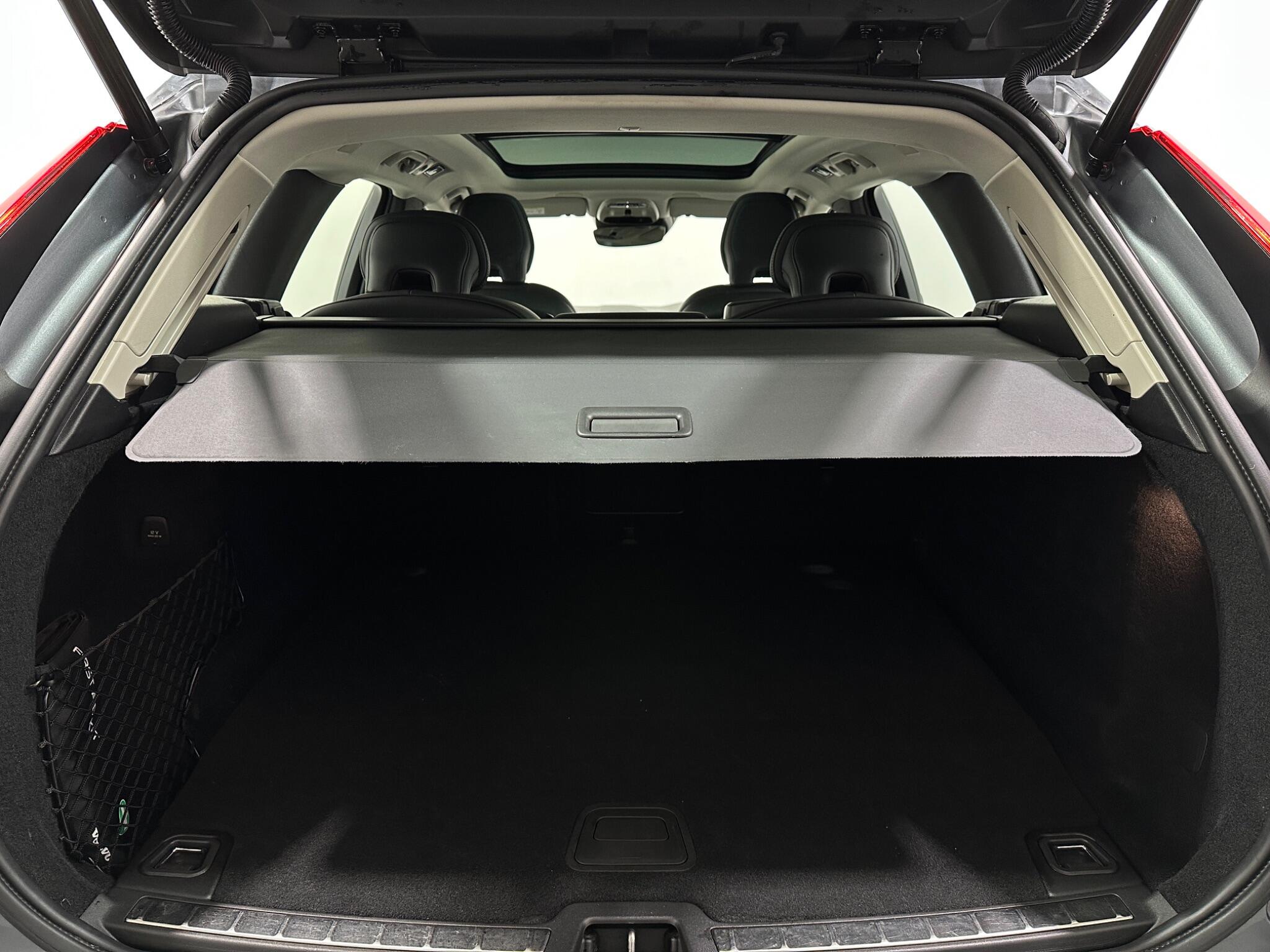 Volvo XC60 view 47
