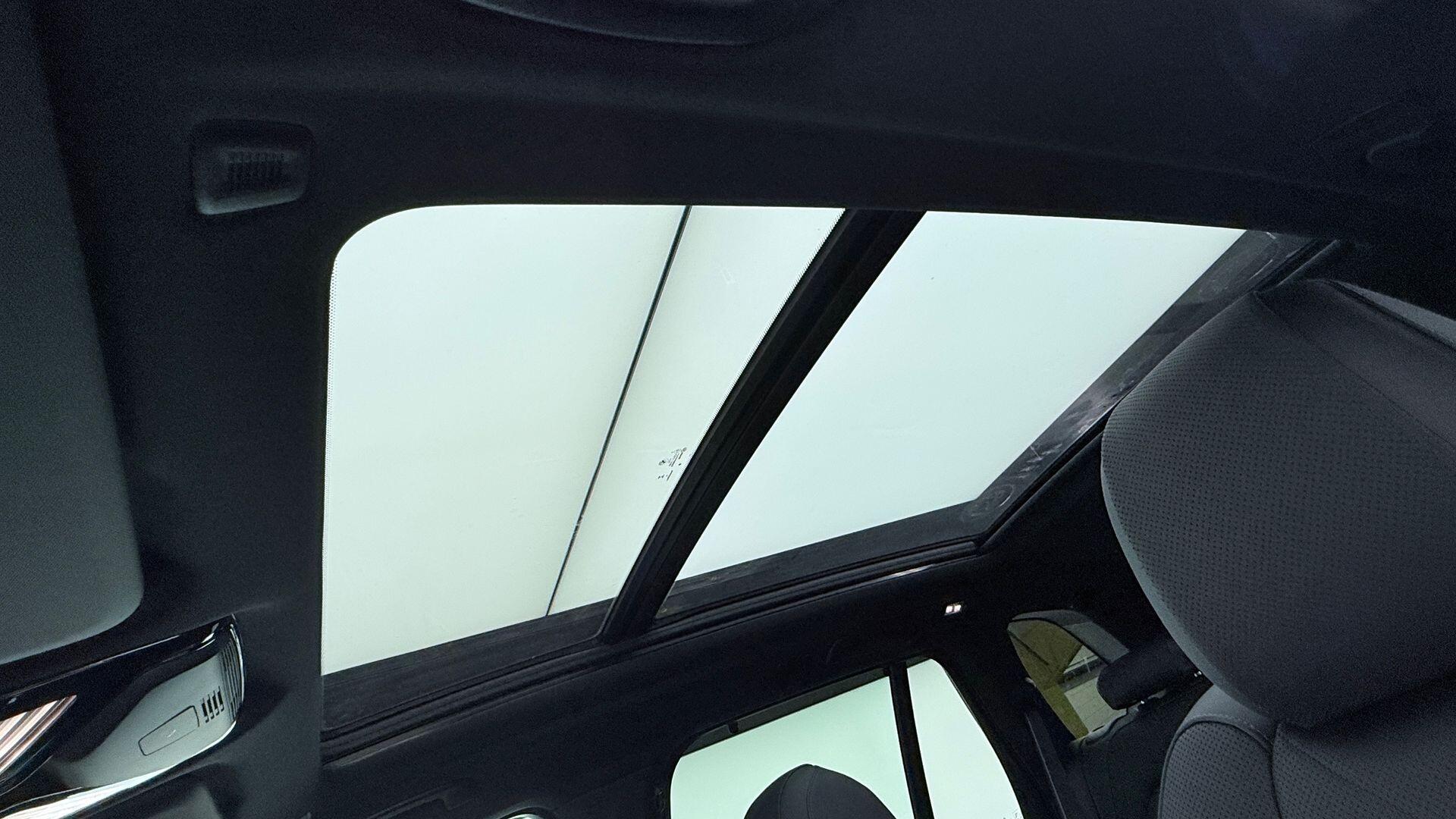 BMW X5 view 21