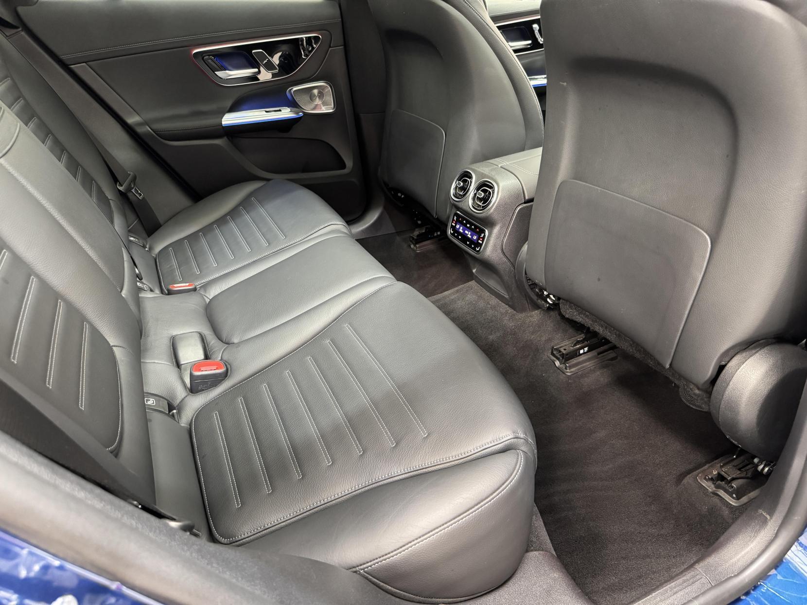 Mercedes-Benz GLC view 61