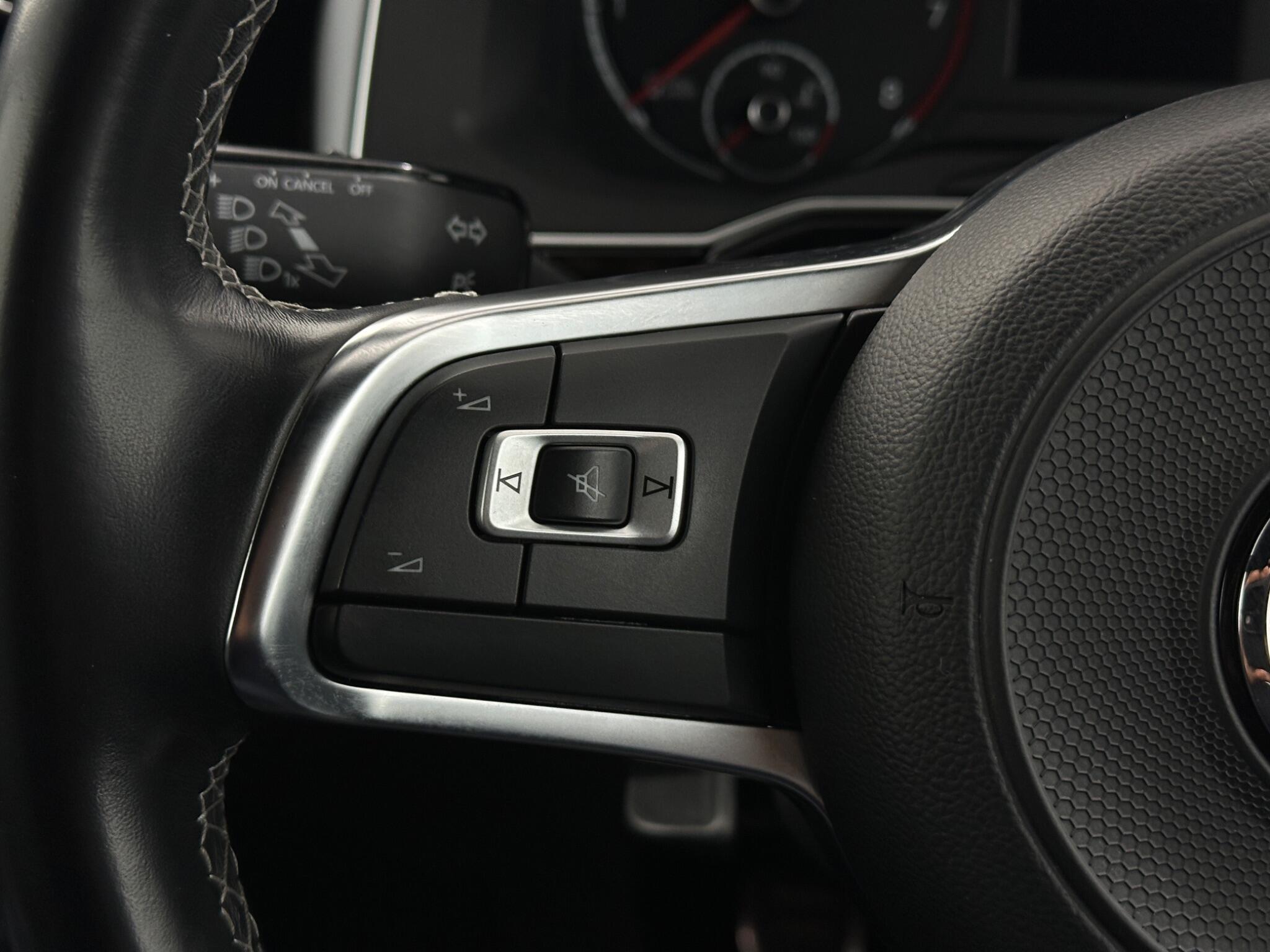 Volkswagen Polo view 15