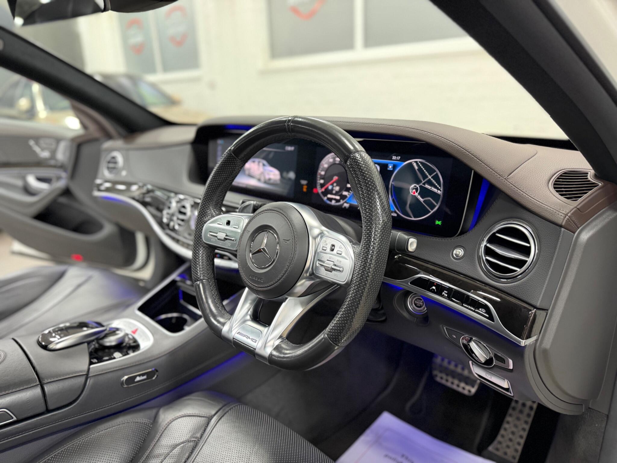 Mercedes-Benz S-Class view 20