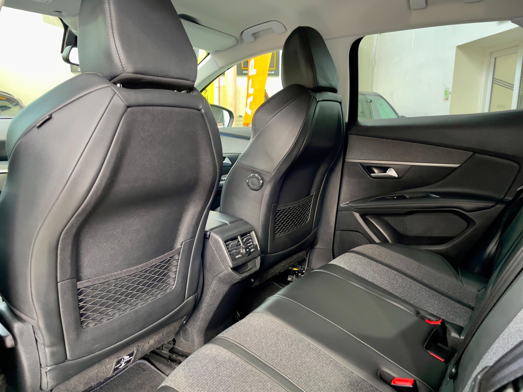 Peugeot 3008 view 41