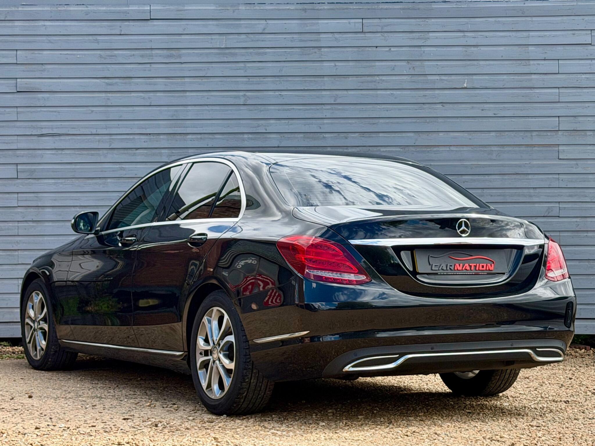 Mercedes-Benz C Class view 7
