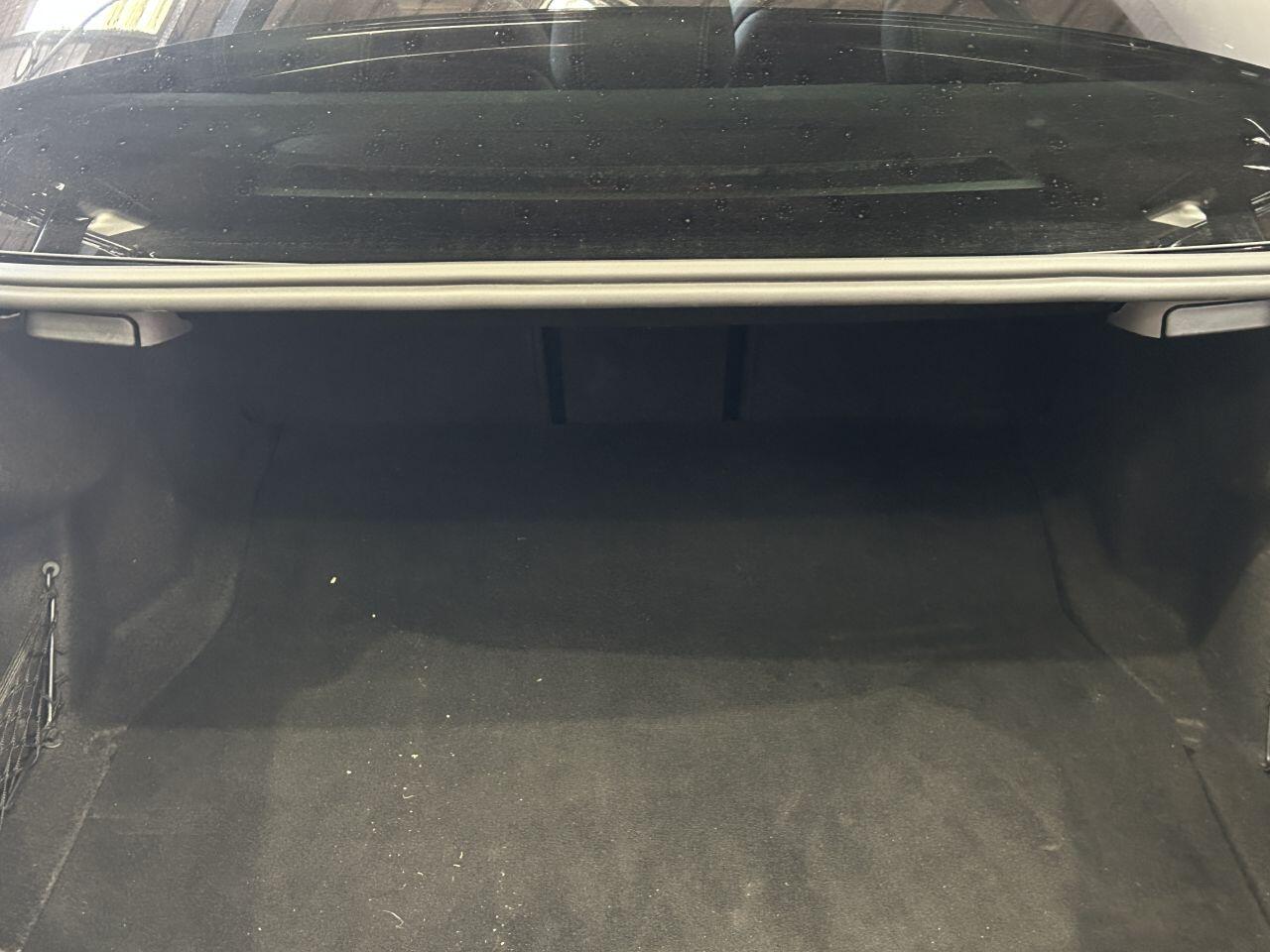 Mercedes-Benz C Class view 17