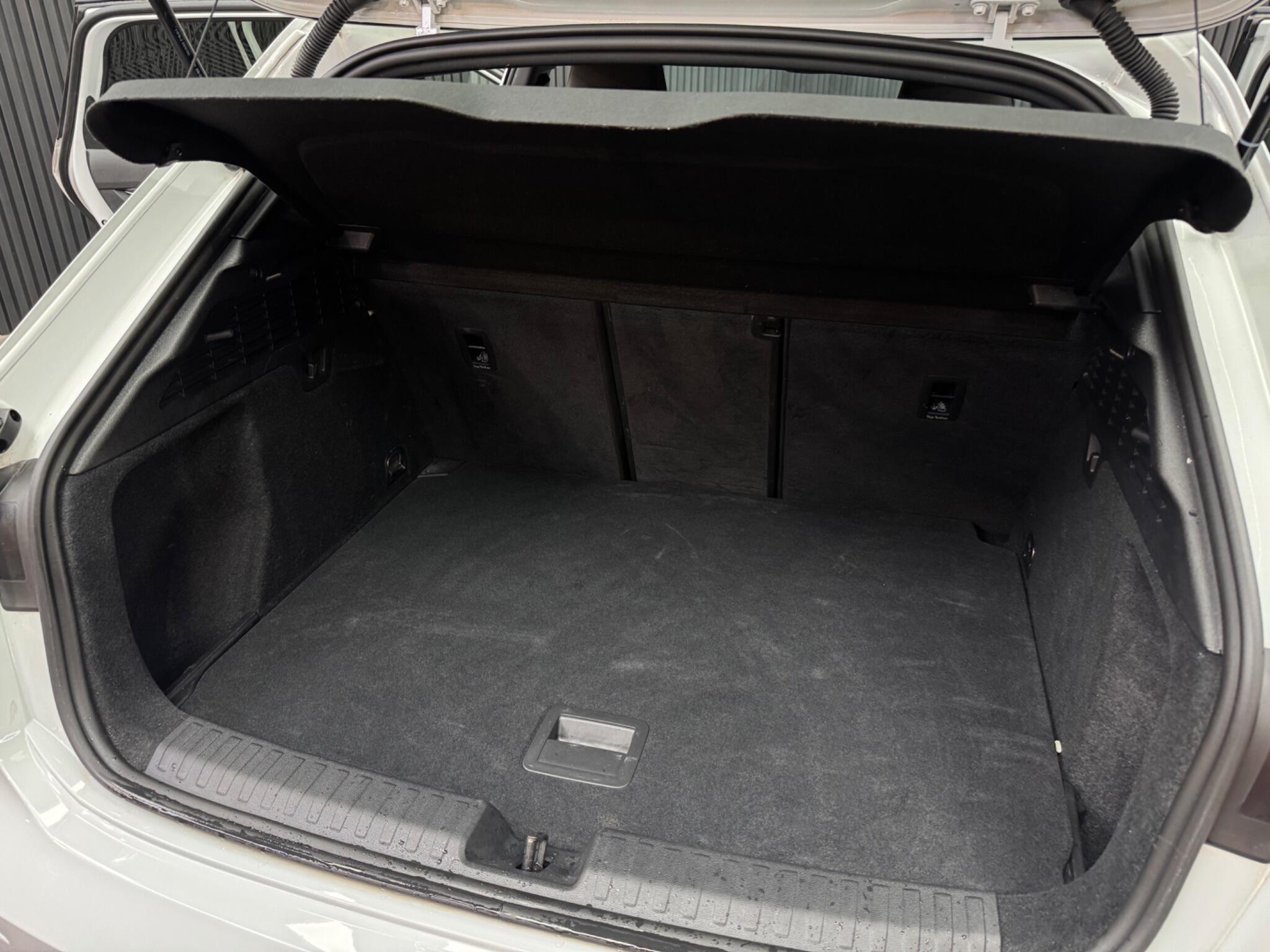 Audi A3 view 21