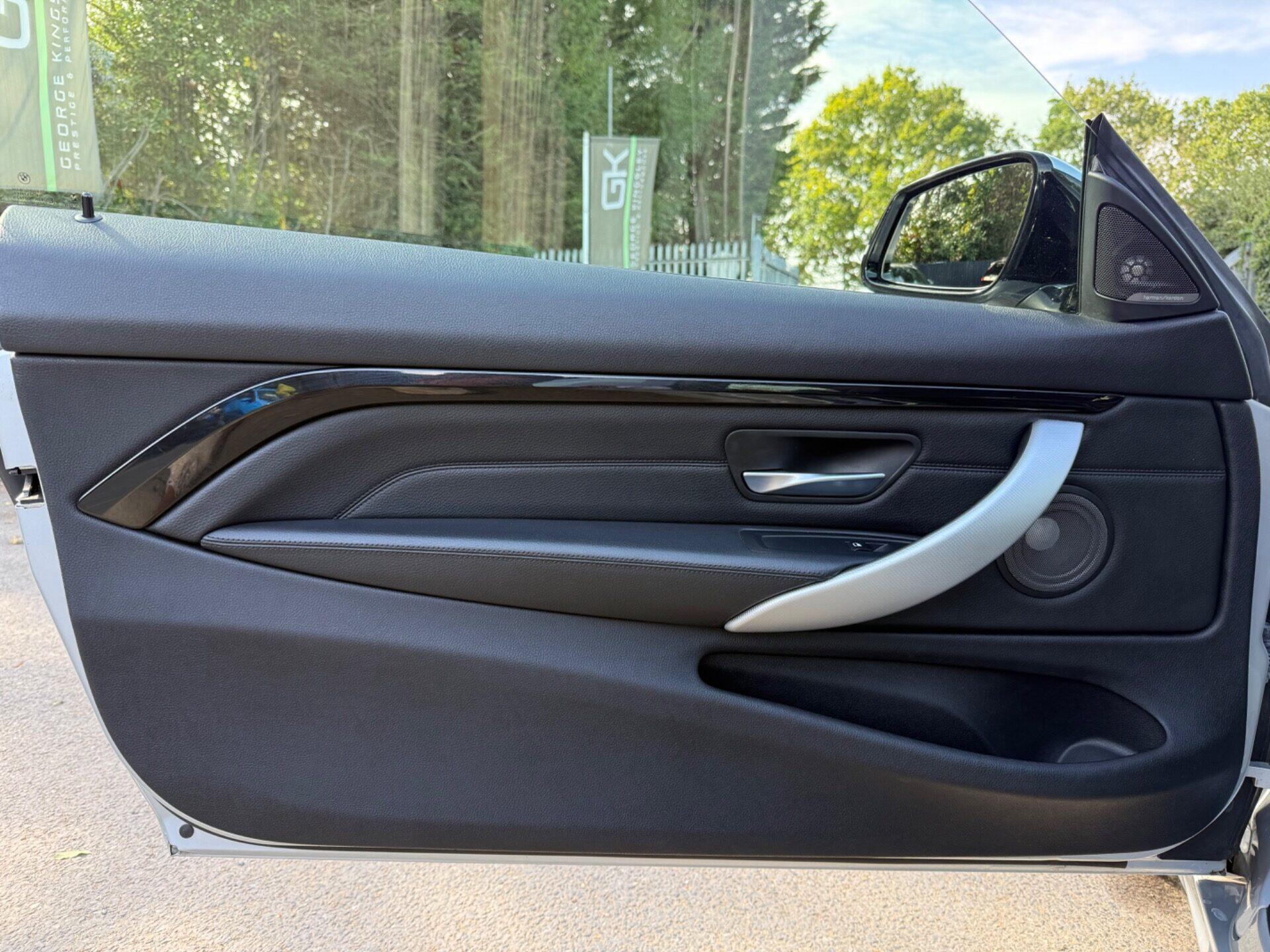 BMW 4 Series view 25